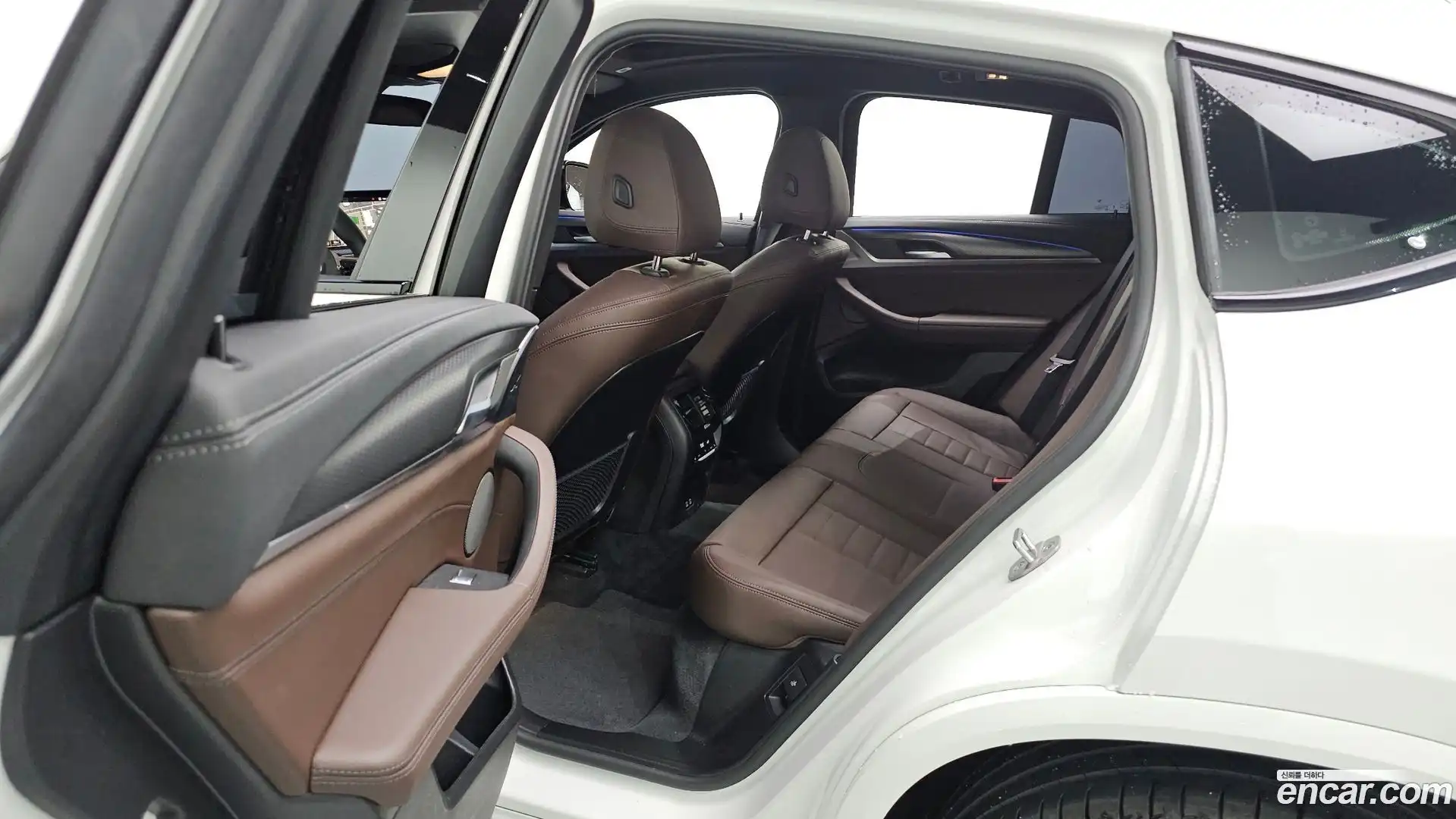 X4 BMW 2025.11-OPTION-023