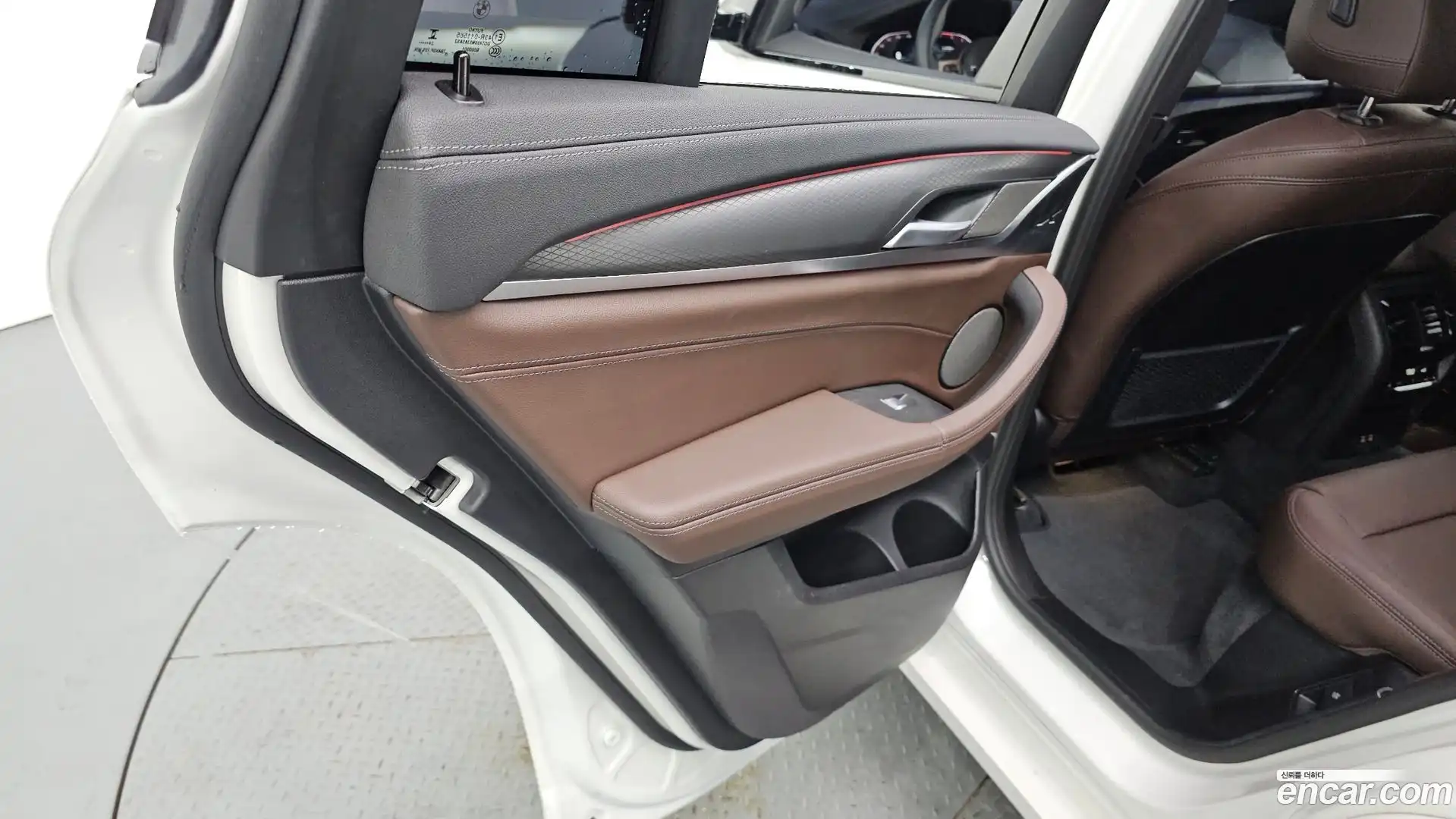 X4 BMW 2025.11-INNER-035