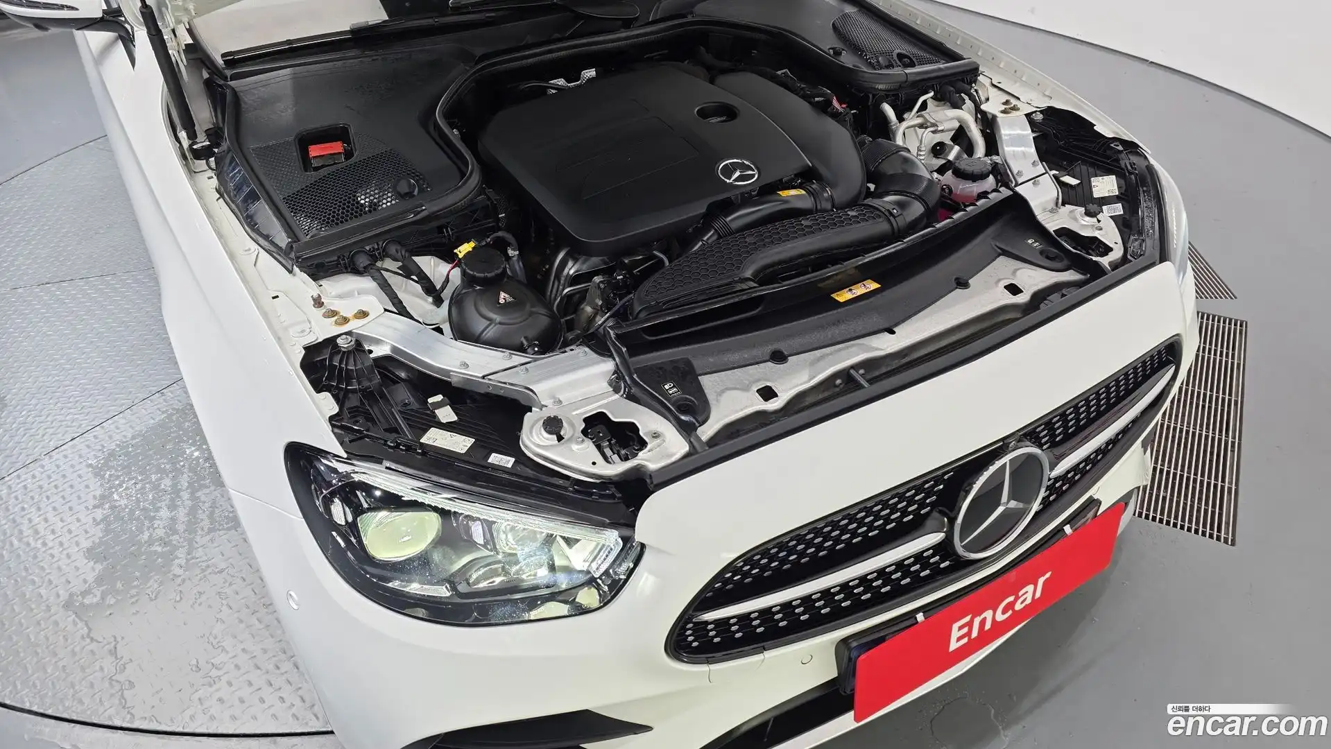 E-Class Mercedes-Benz 2021.3-OUTER-006