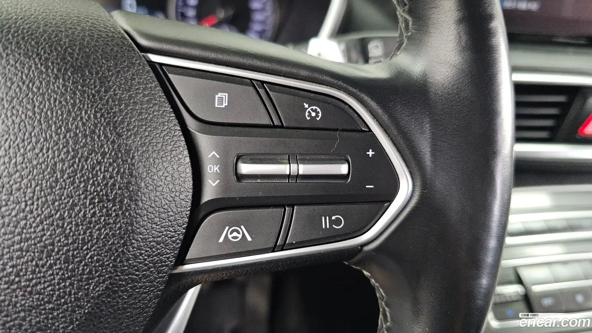 Santafe Hyundai 2021.6-OPTION-021