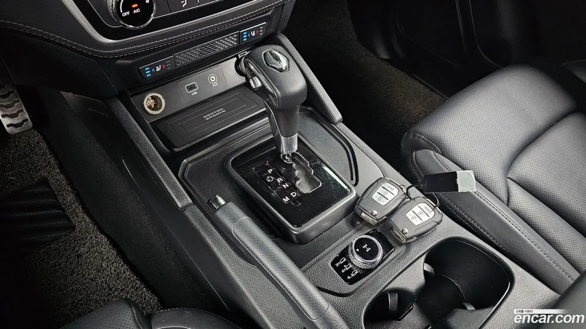 Rexton KG Mobility 2020.8-INNER-009
