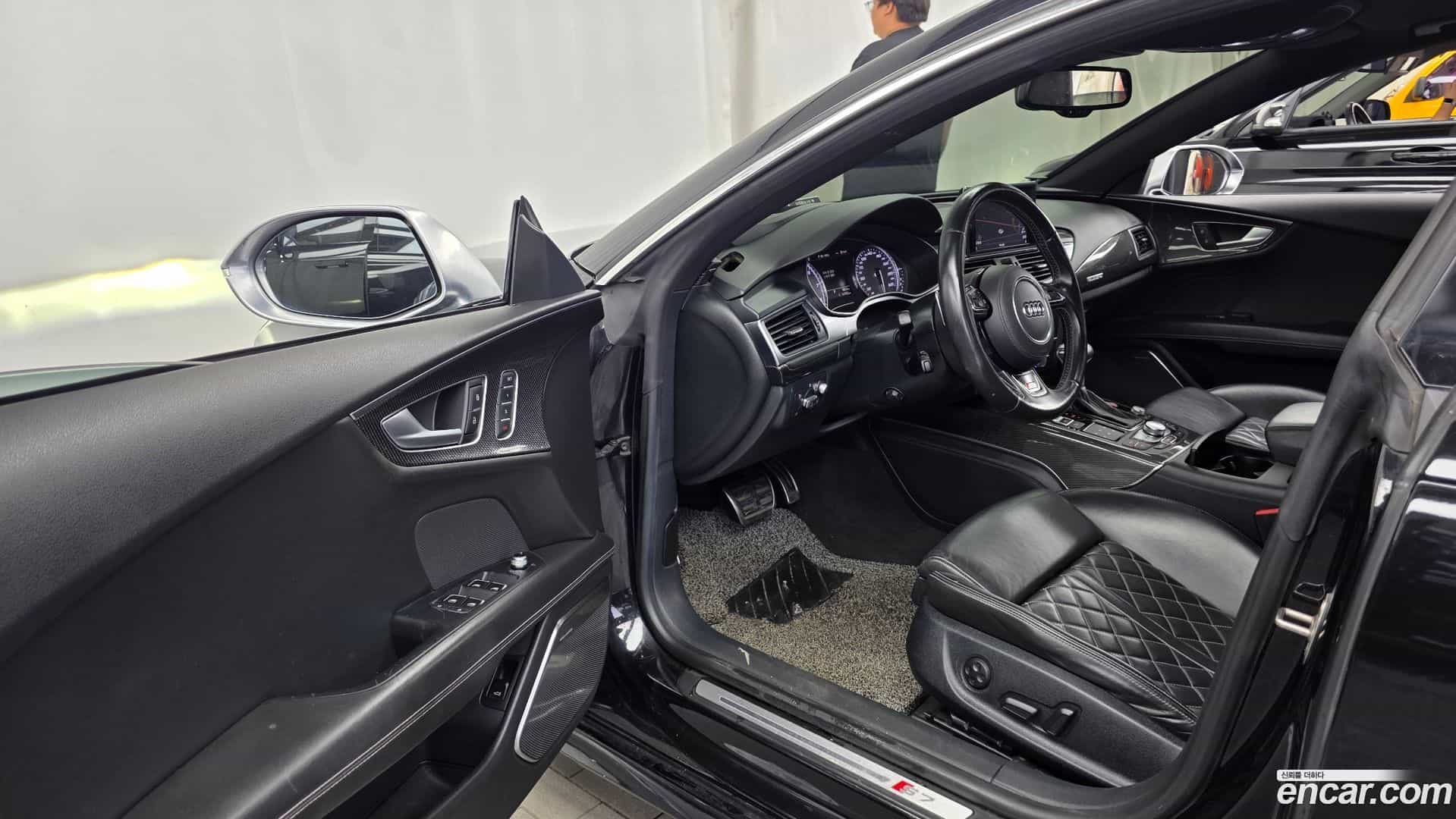 S7 Audi 2013.5-INNER-010
