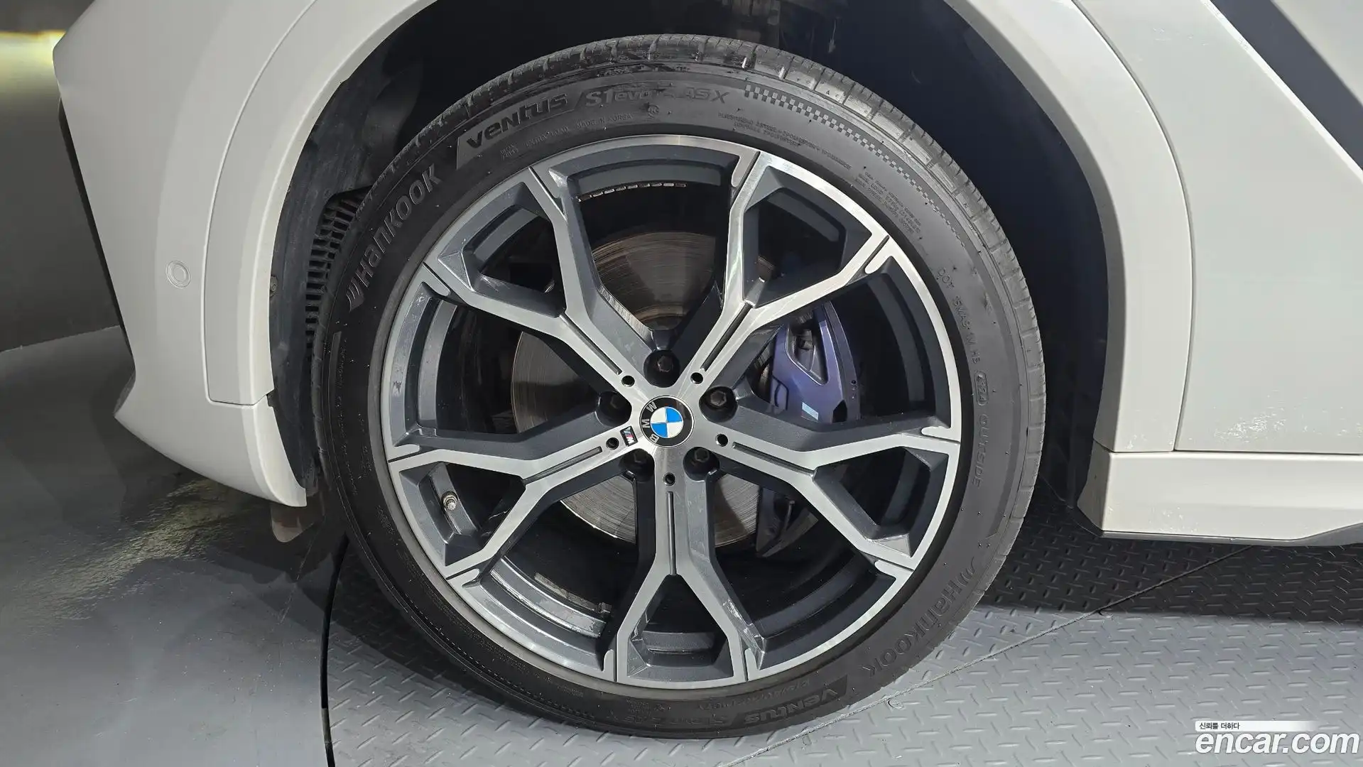 X6 BMW 2021.4-OUTER-005