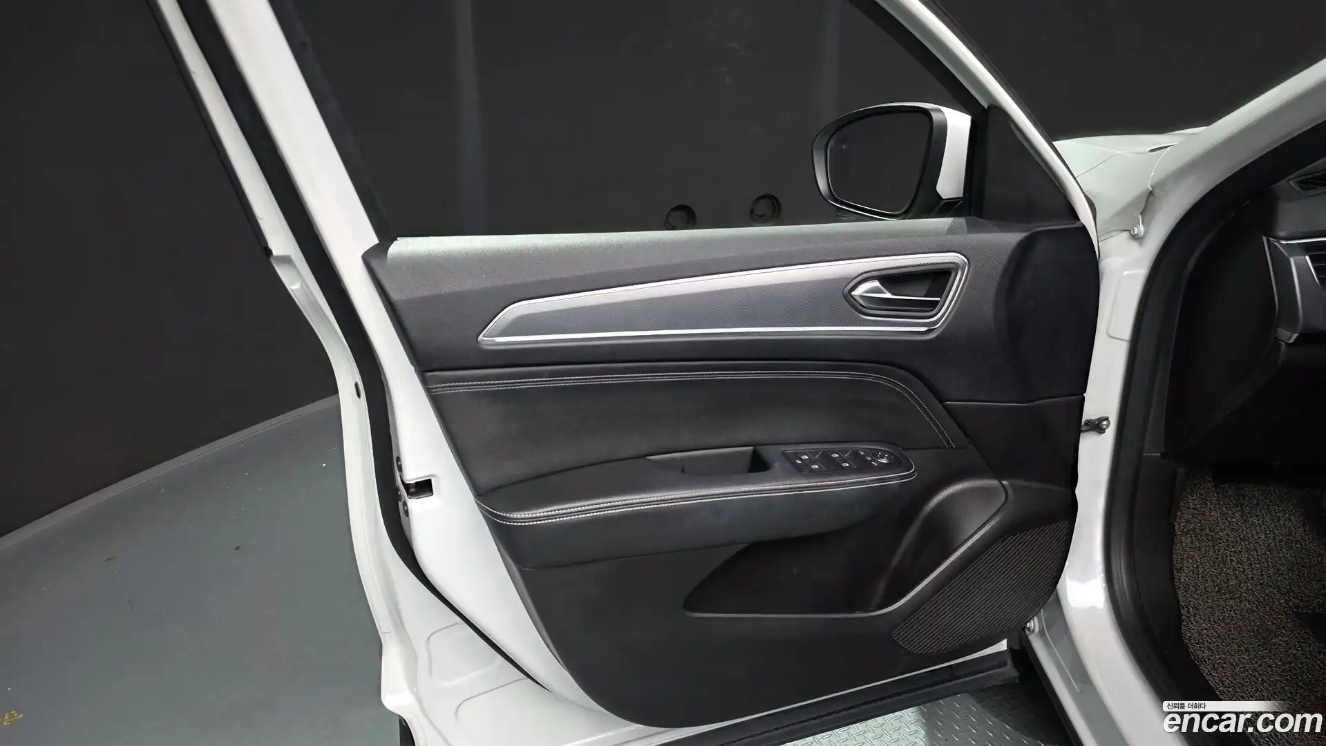 XM3 Renault Korea 2020.2-INNER-034
