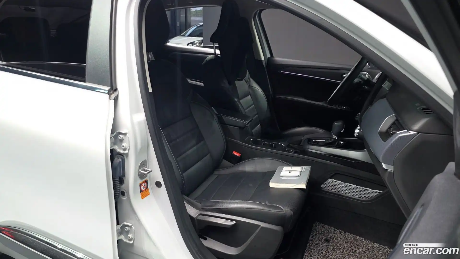 XM3 Renault Korea 2020.2-INNER-036