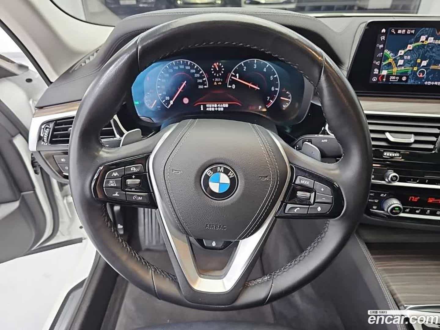 5-Series BMW 2019.8-INNER-009