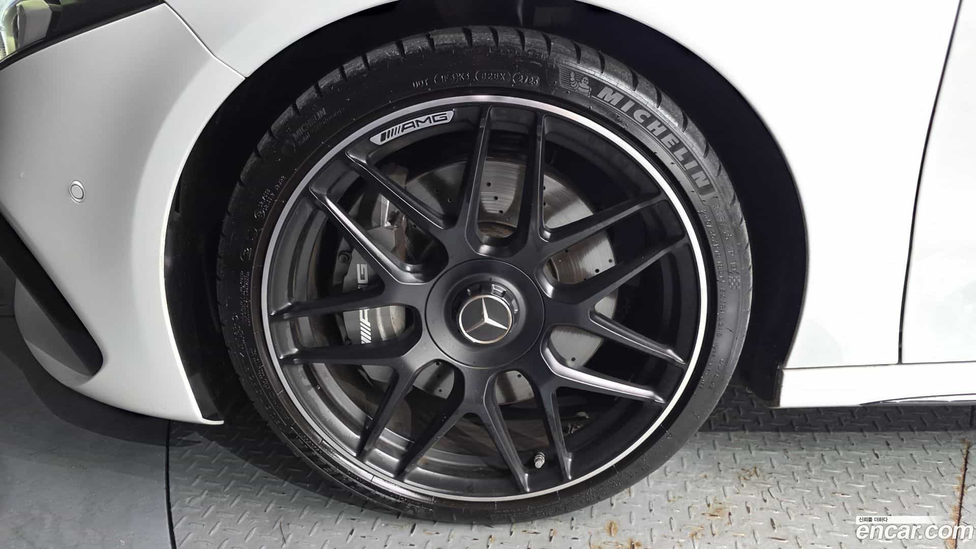 A-Class Mercedes-Benz 2023.4-OUTER-005
