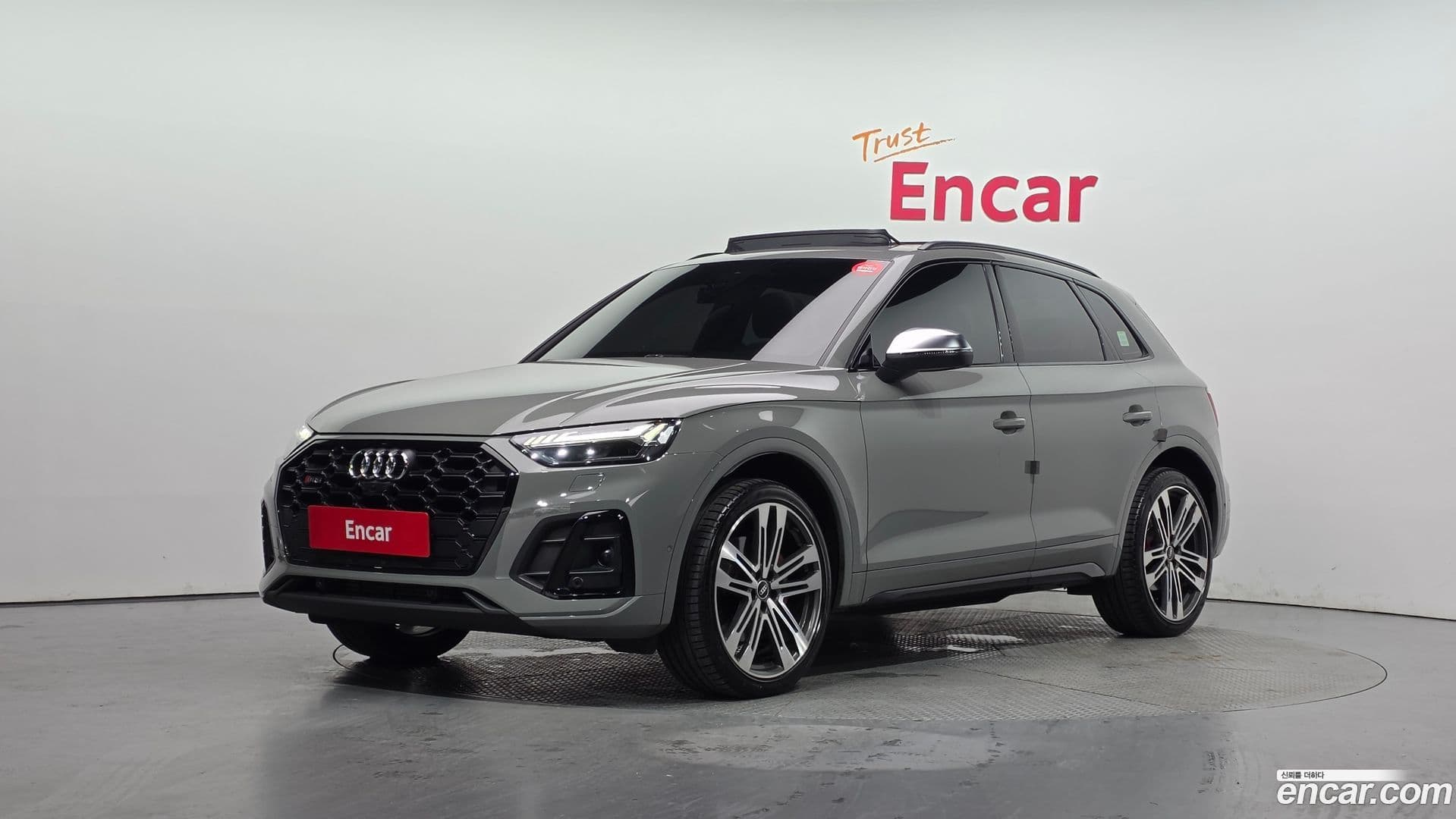 Main__Slider__Photo:SQ5 Audi 2021.9-0