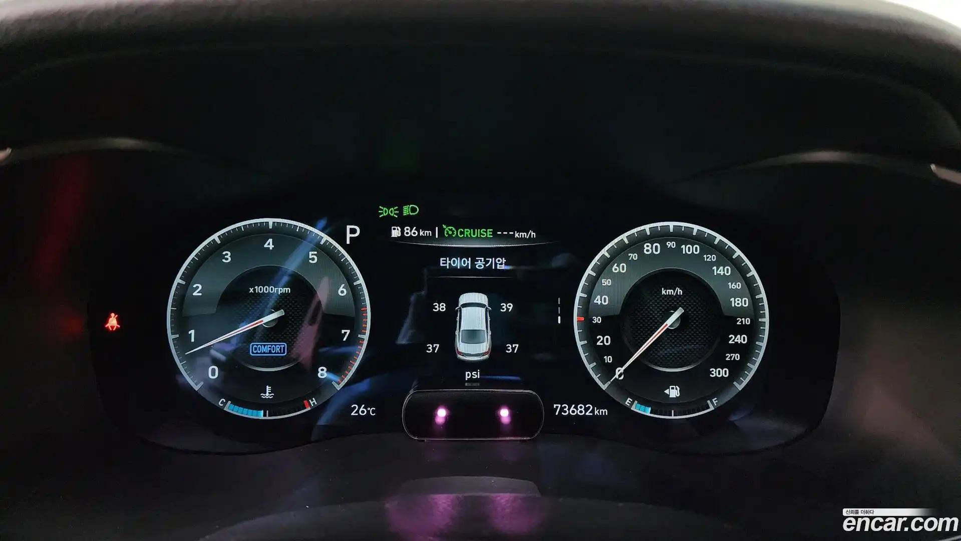 G70 Genesis 2019.2-INNER-008