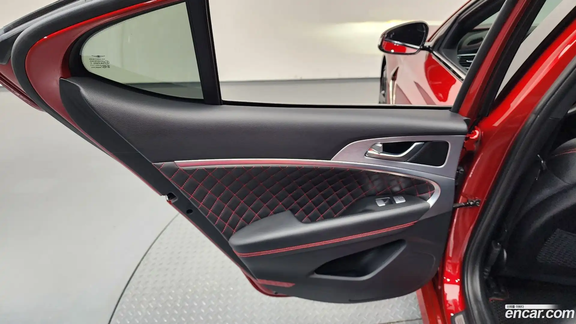 G70 Genesis 2019.2-INNER-035