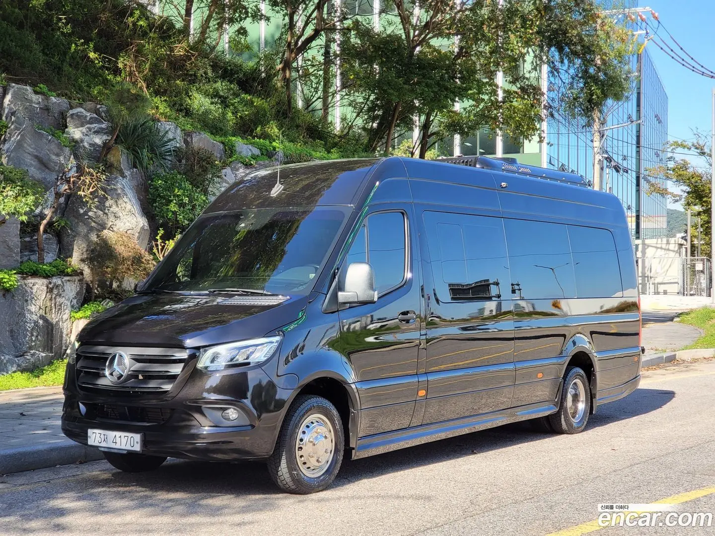 Main__Slider__Photo:Sprinter Mercedes-Benz 2019.6-0