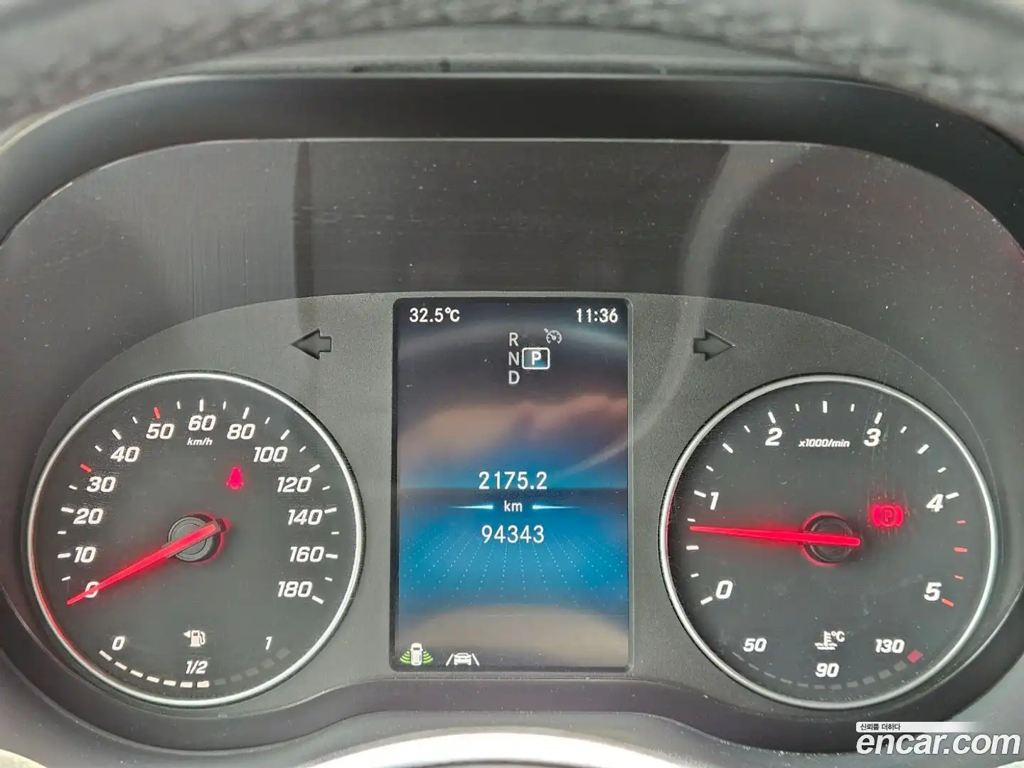 Sprinter Mercedes-Benz 2019.6-INNER-008