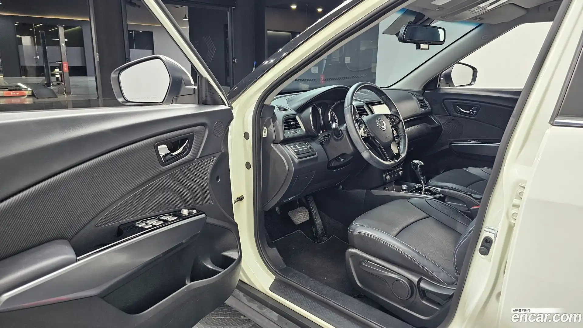 TIBOLI KG Mobility 2018.7-INNER-010