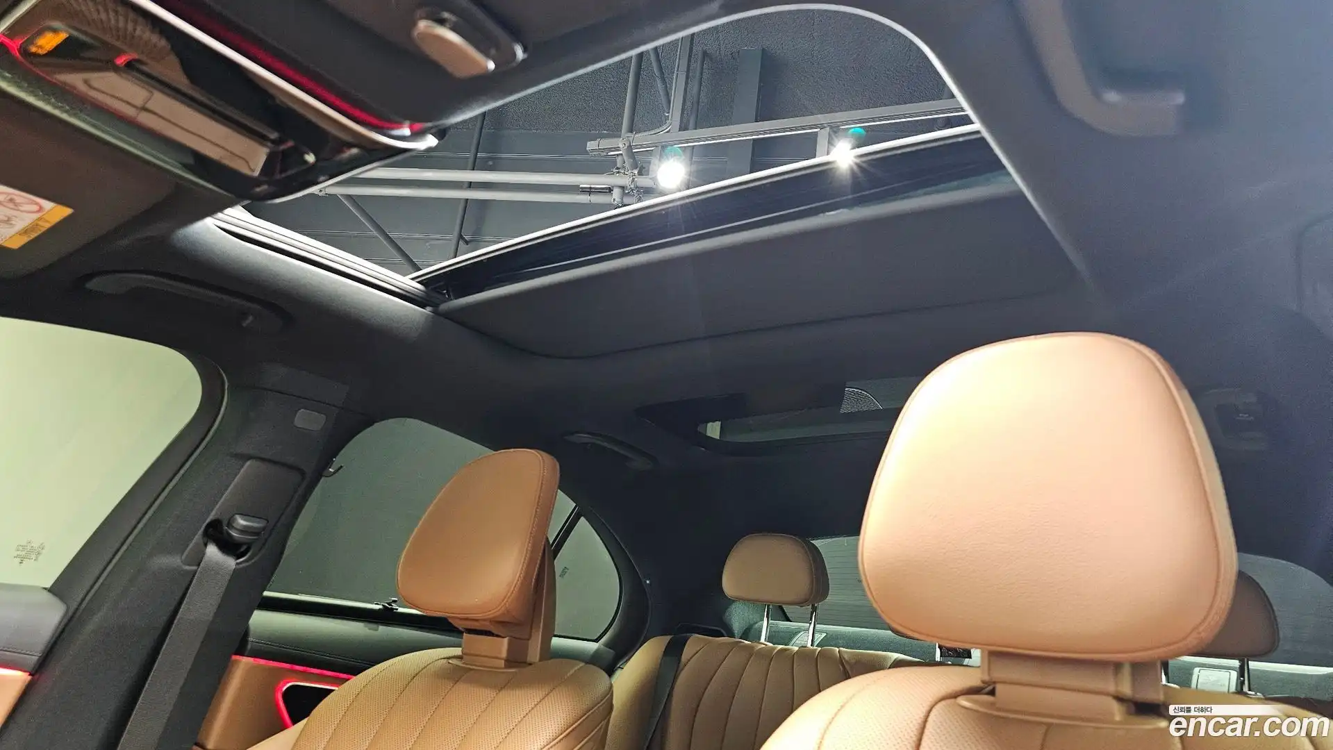 E-Class Mercedes-Benz 2024.4-OPTION-019
