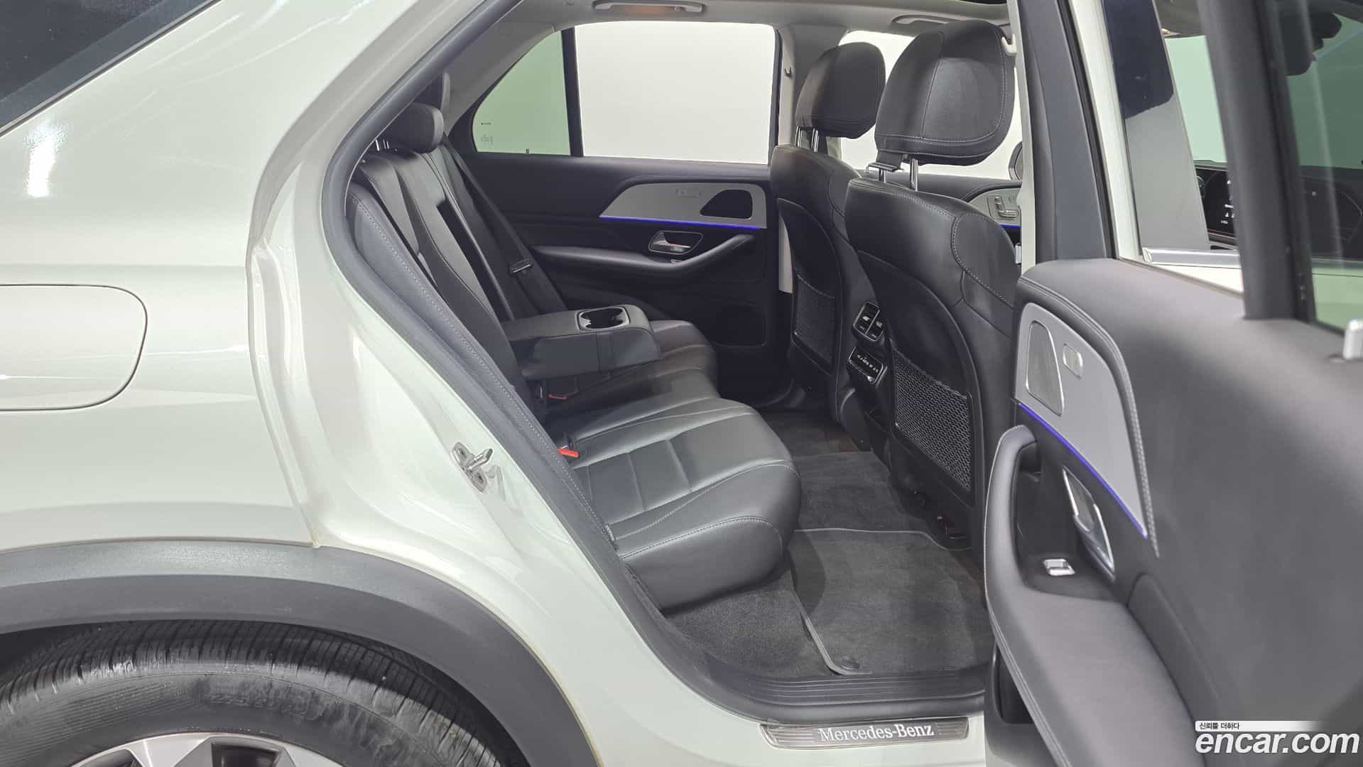 GLE-Class Mercedes-Benz 2021.2-OPTION-016