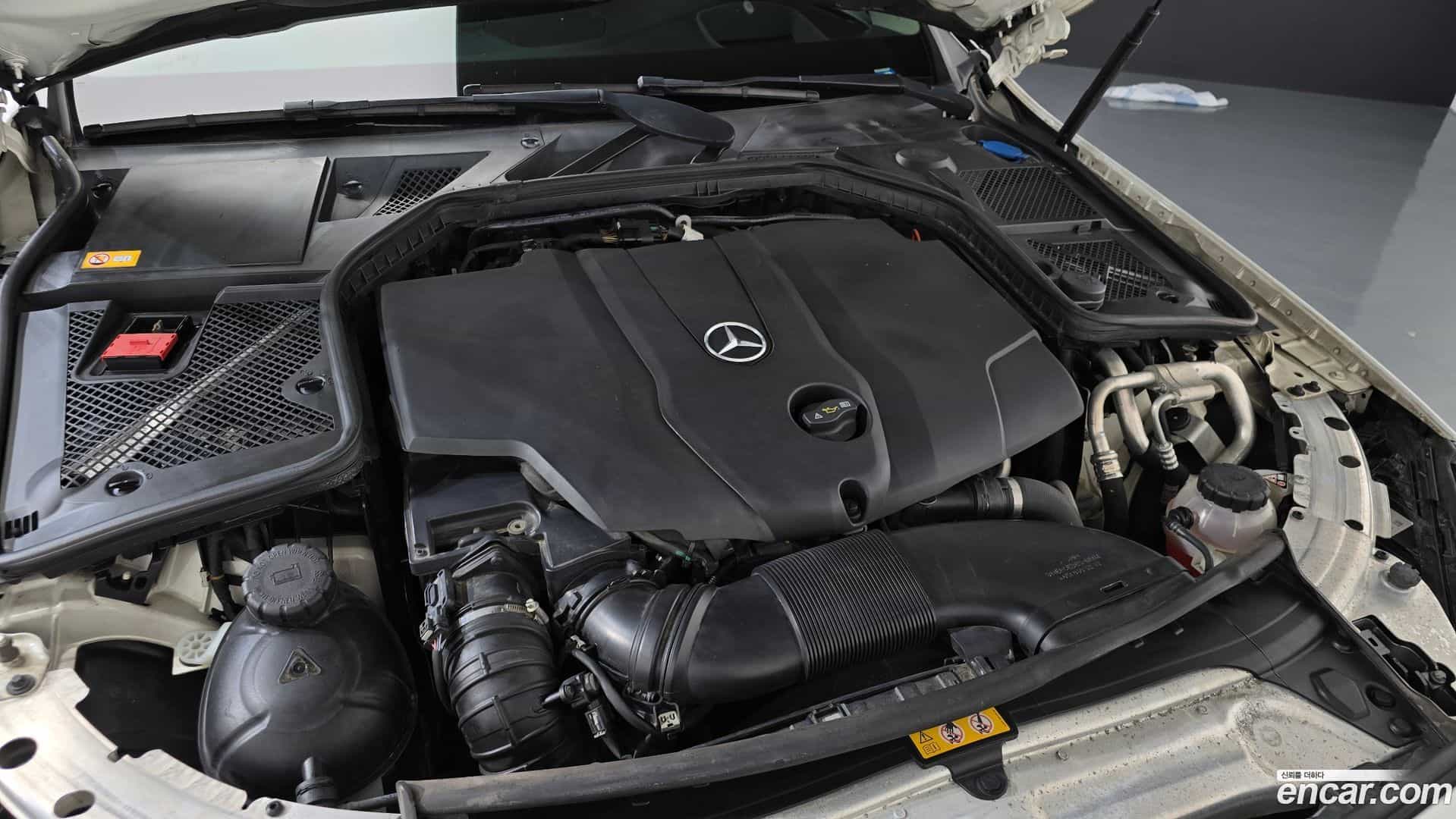 C-Class Mercedes-Benz 2015.1-OUTER-006