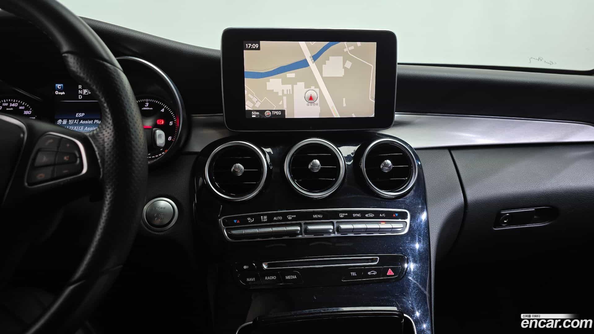 C-Class Mercedes-Benz 2015.1-OPTION-016