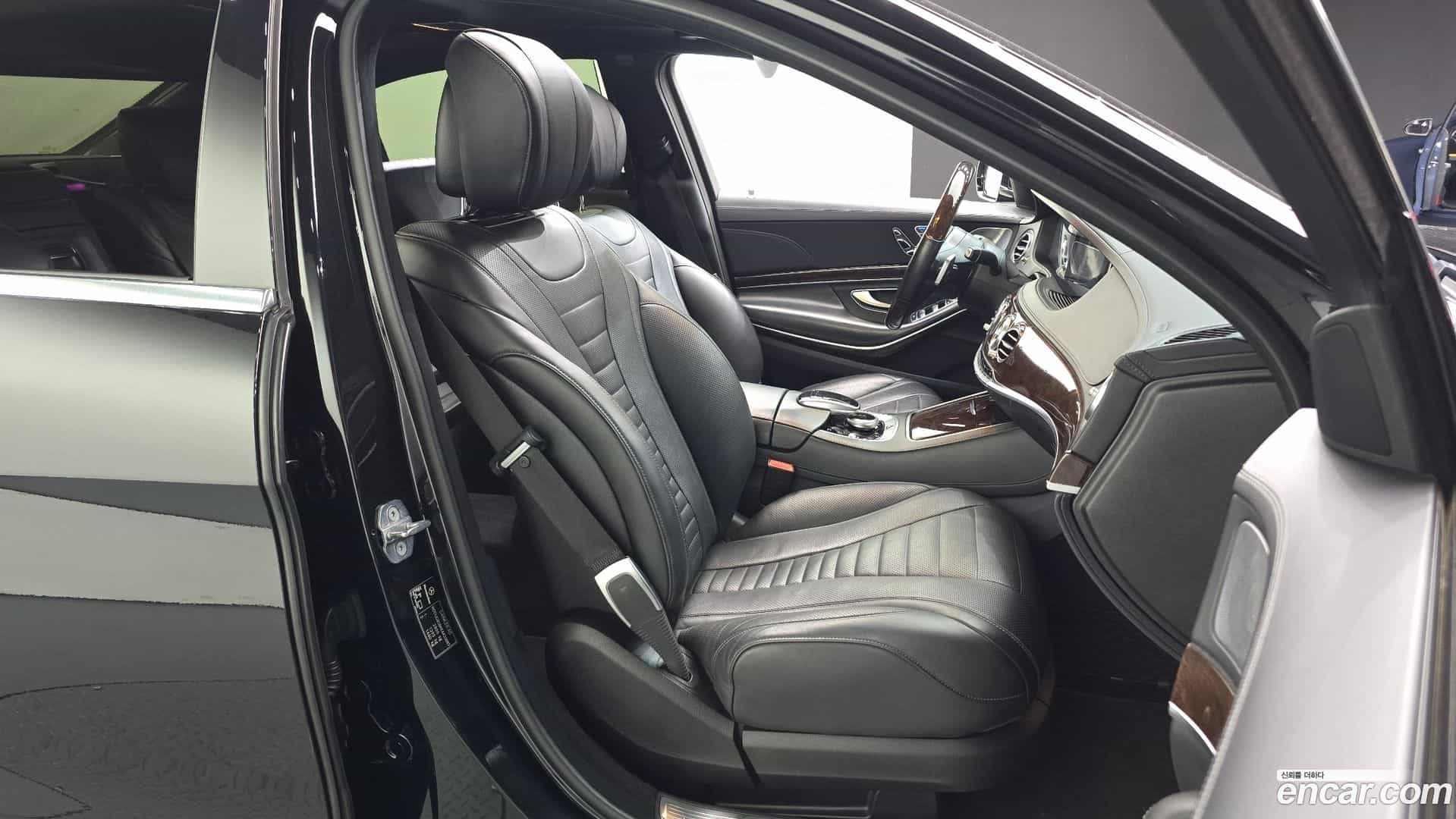 S-Class Mercedes-Benz 2019.4-OPTION-016