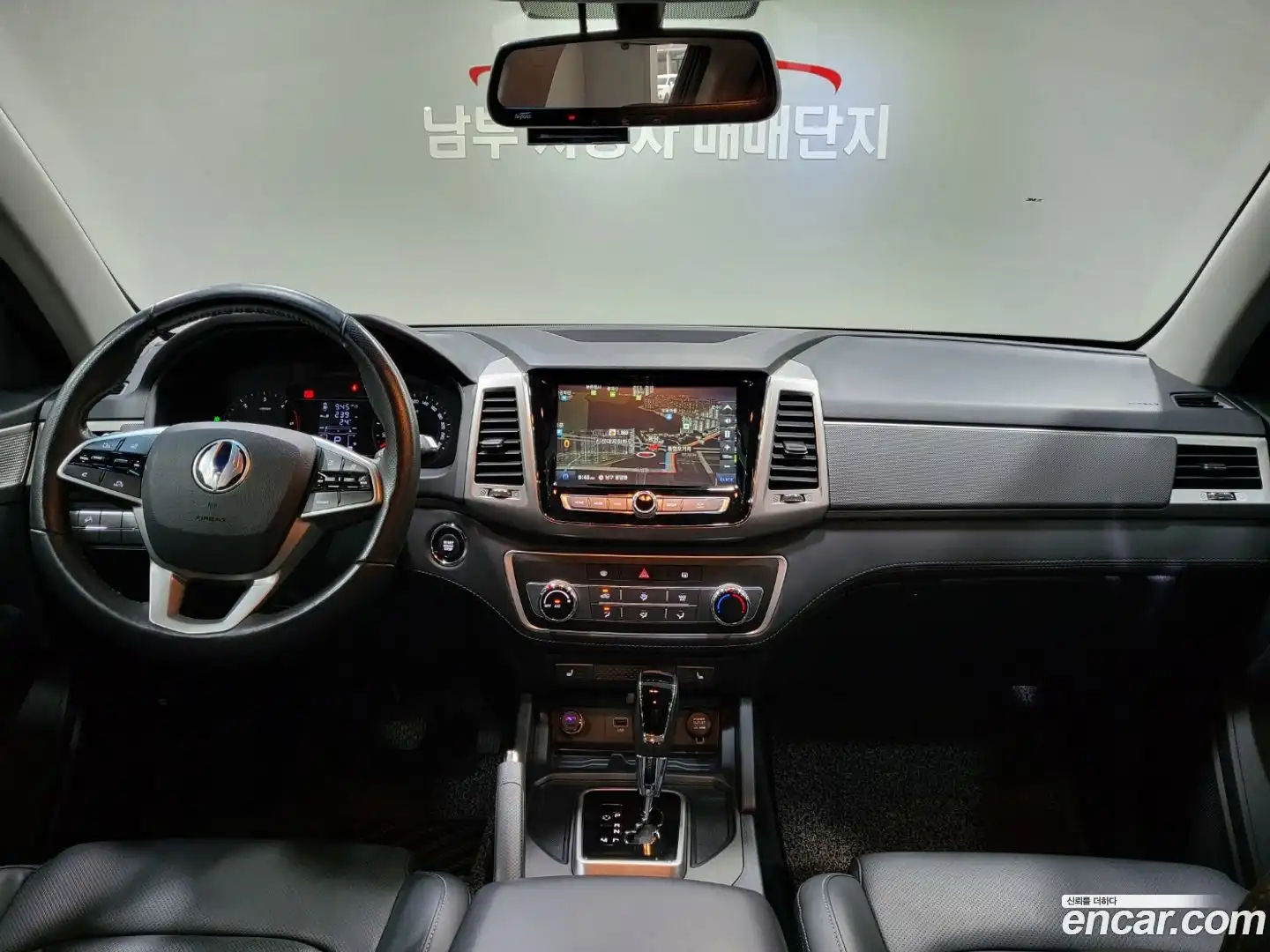 Rexton KG Mobility 2018.9-INNER-007
