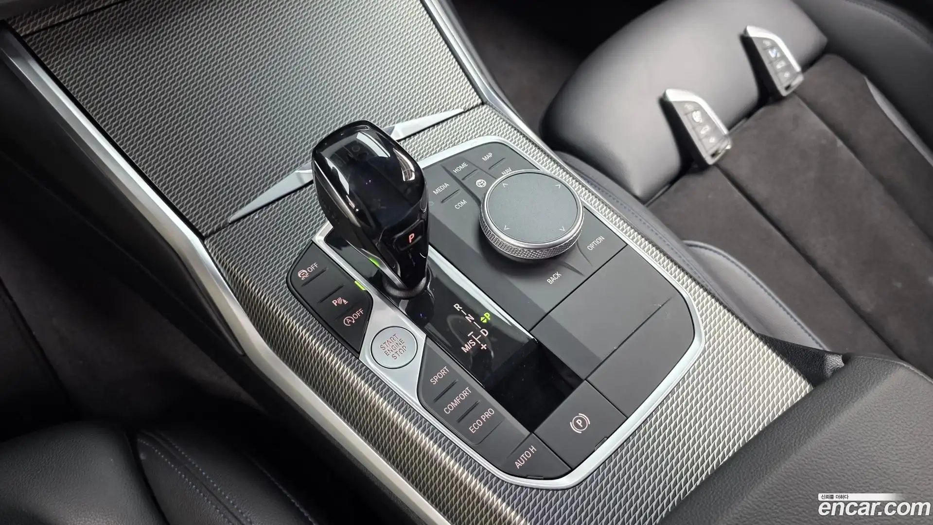 3-Series BMW 2021.4-INNER-009