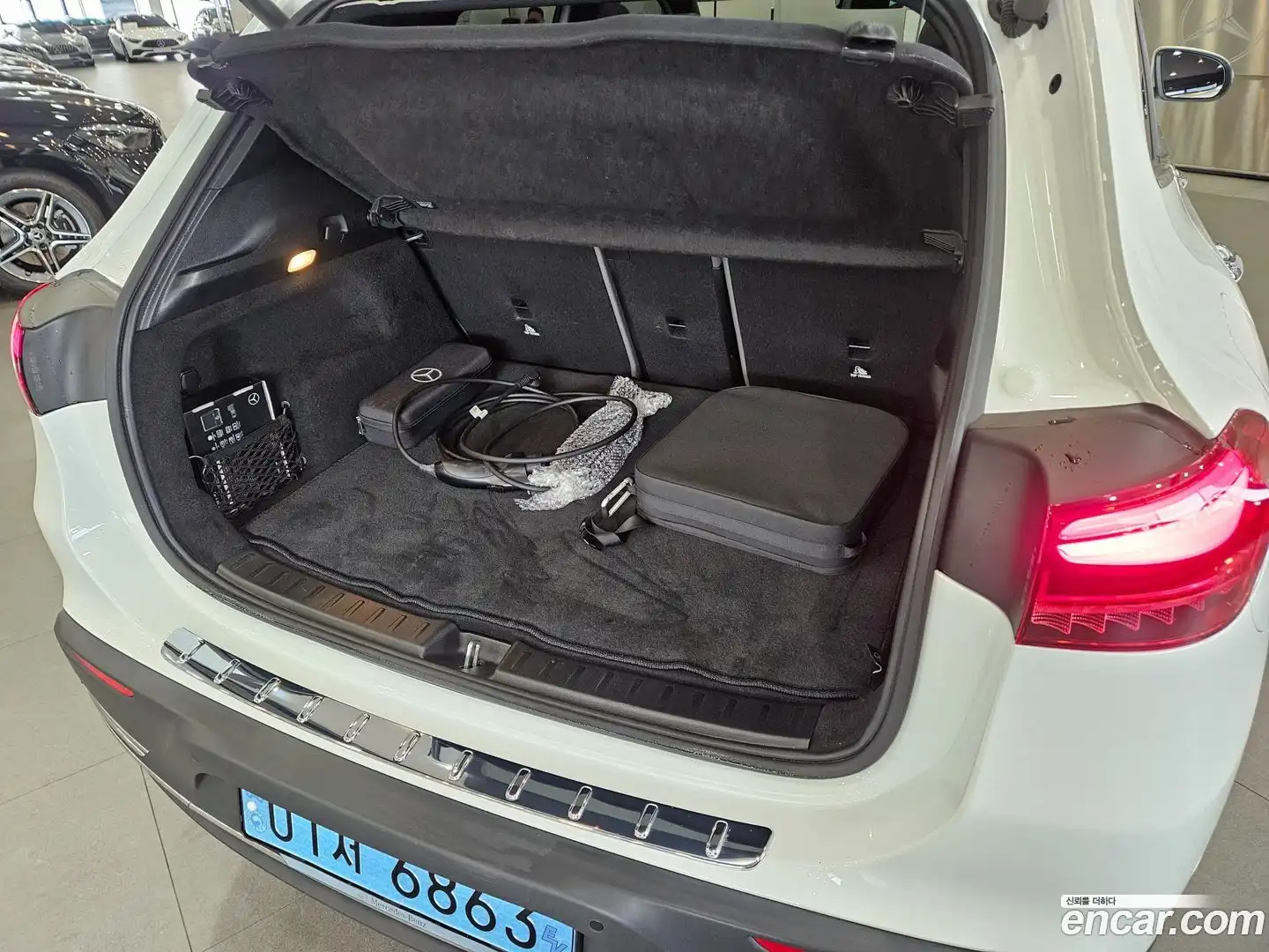 EQA Mercedes-Benz 2024.11-OPTION-020