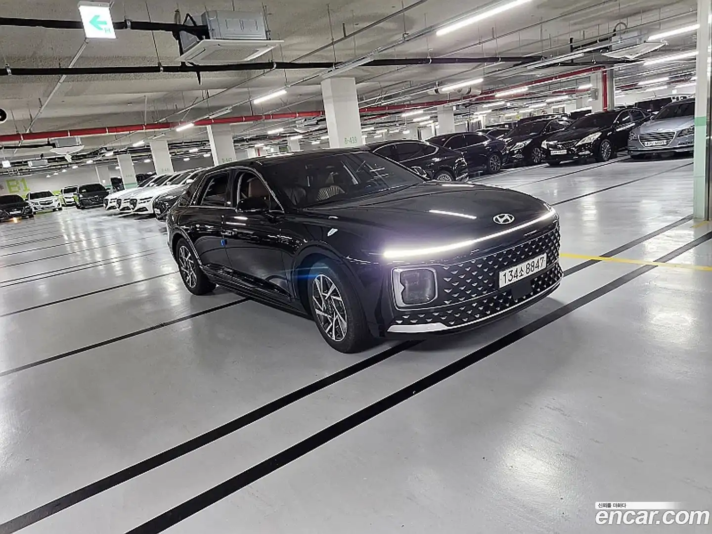Grandeur Hyundai 2024.10-OUTER-001
