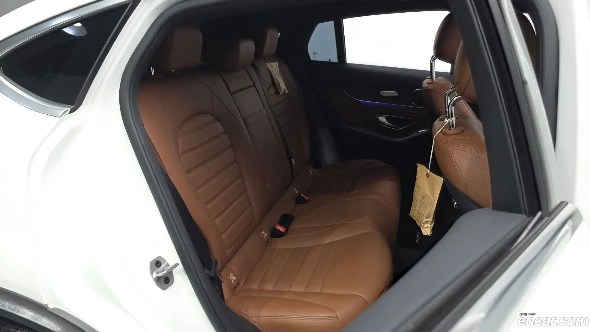 GLC-Class Mercedes-Benz 2023.2-OPTION-015