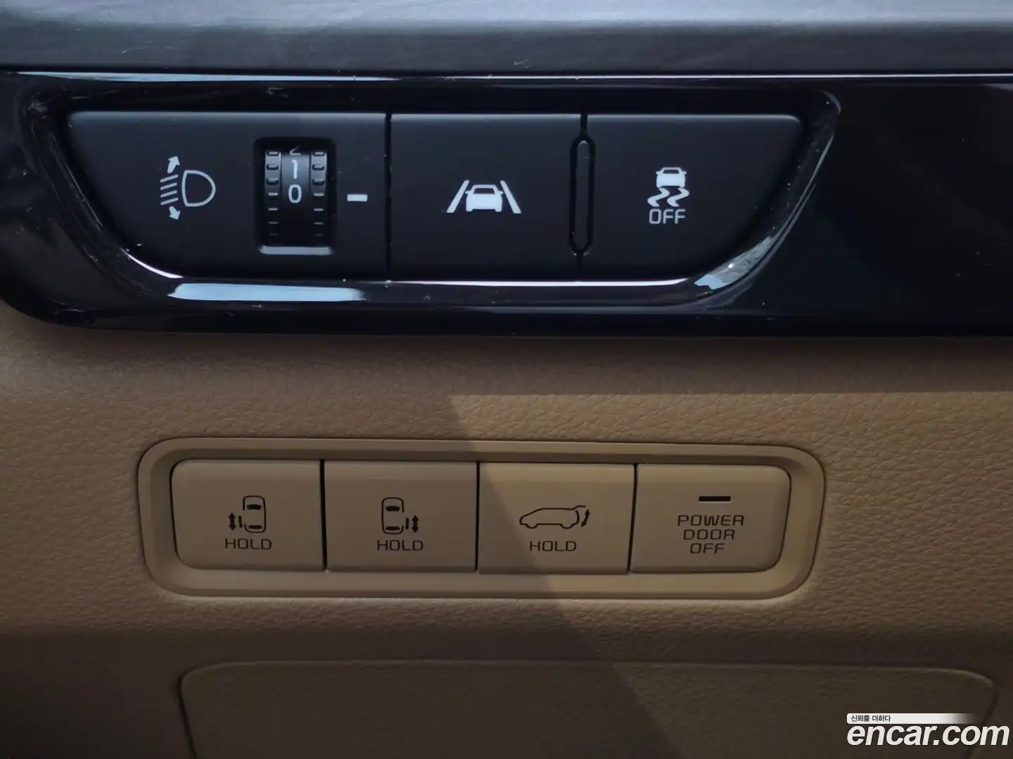 Canival Kia 2022.8-OPTION-017