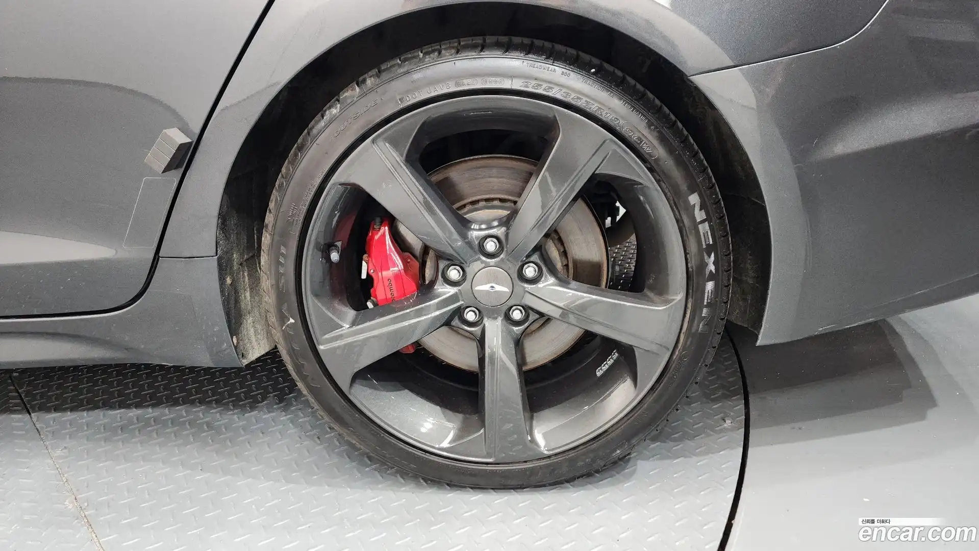 G70 Genesis 2019.1-OUTER-031
