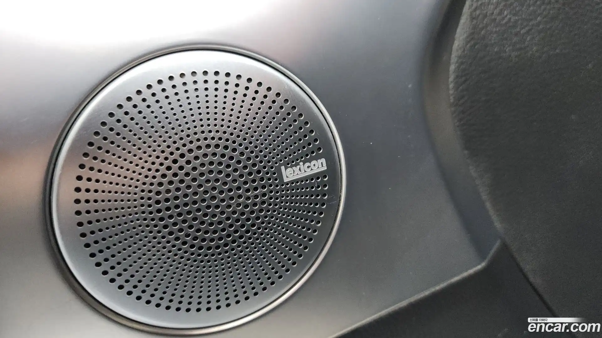 G70 Genesis 2019.1-OPTION-049