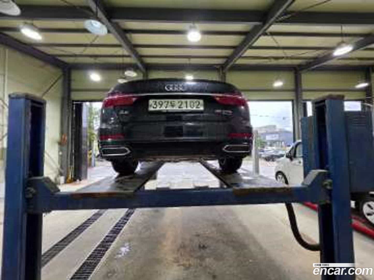 A6 Audi 2019.10-OUTER-002