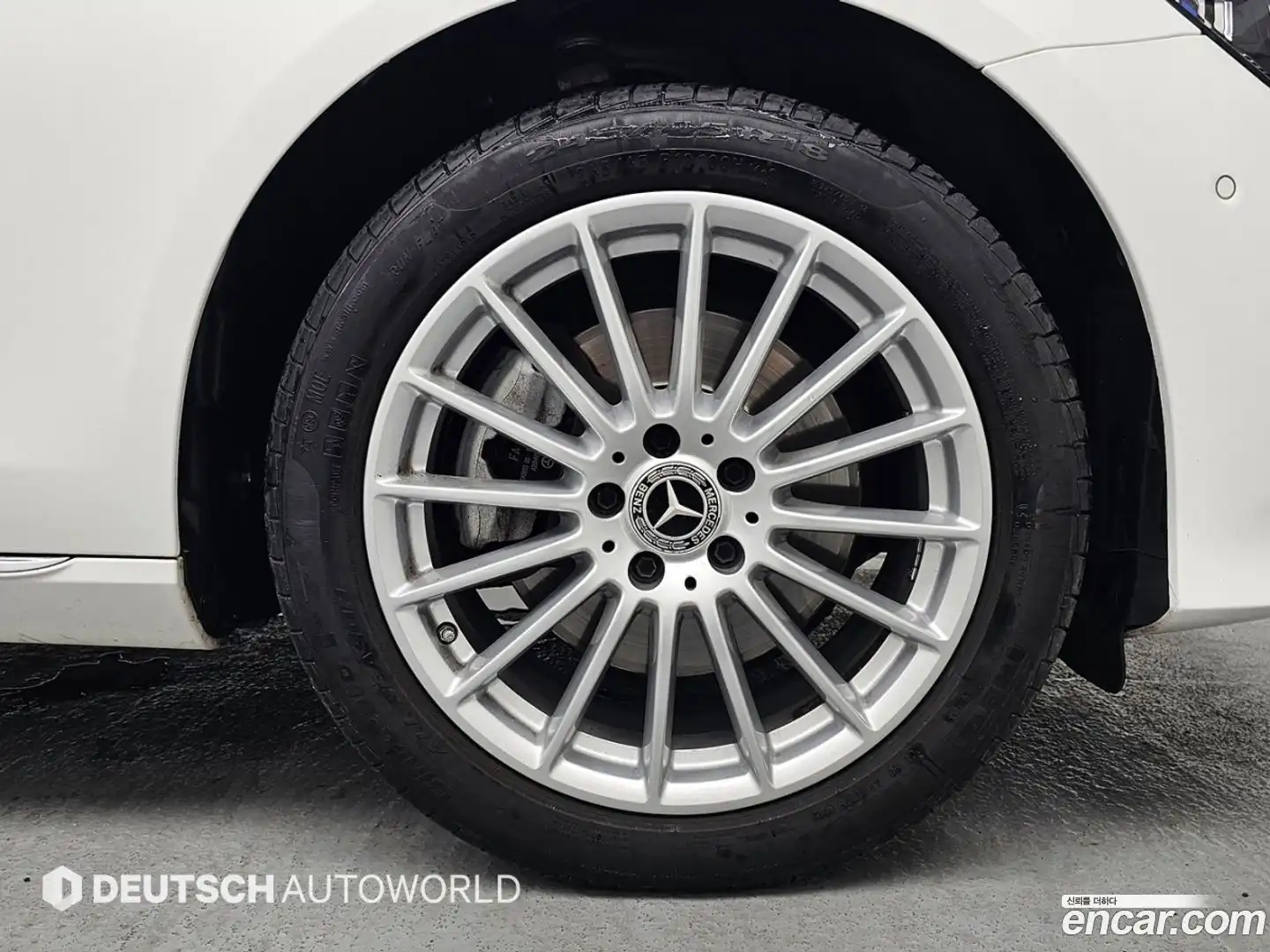 E-Class Mercedes-Benz 2021.6-OUTER-005