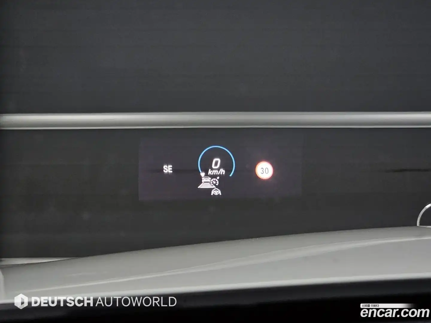 E-Class Mercedes-Benz 2021.6-OPTION-021