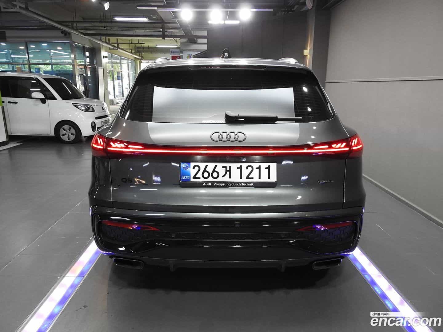 Q5 Audi 2025.11-OUTER-004
