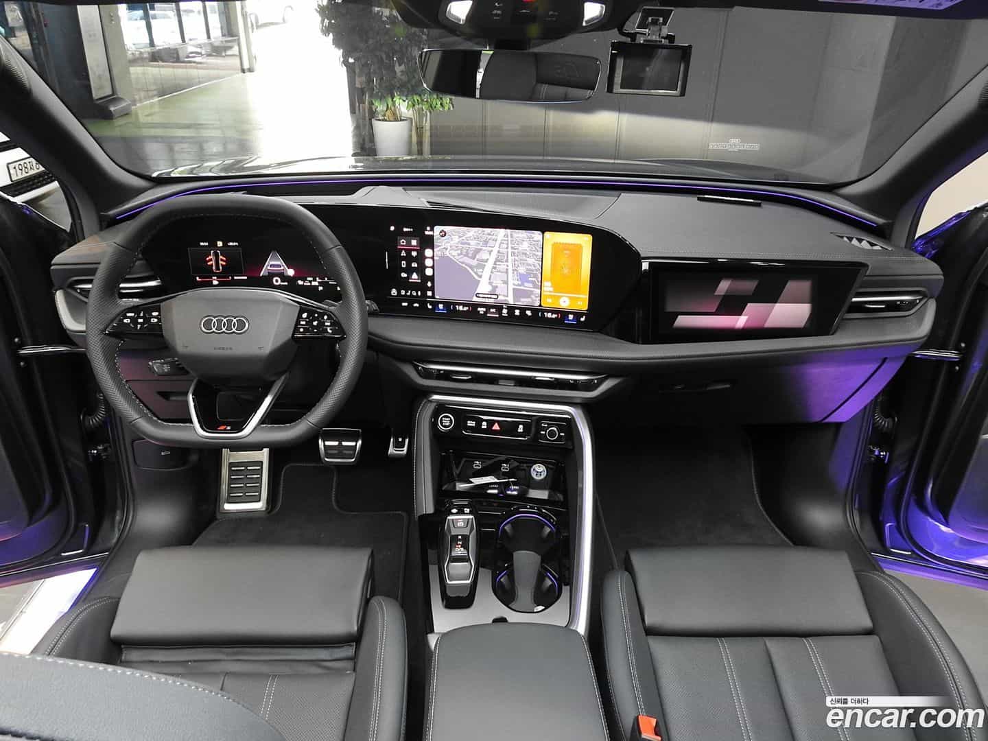 Q5 Audi 2025.11-INNER-007