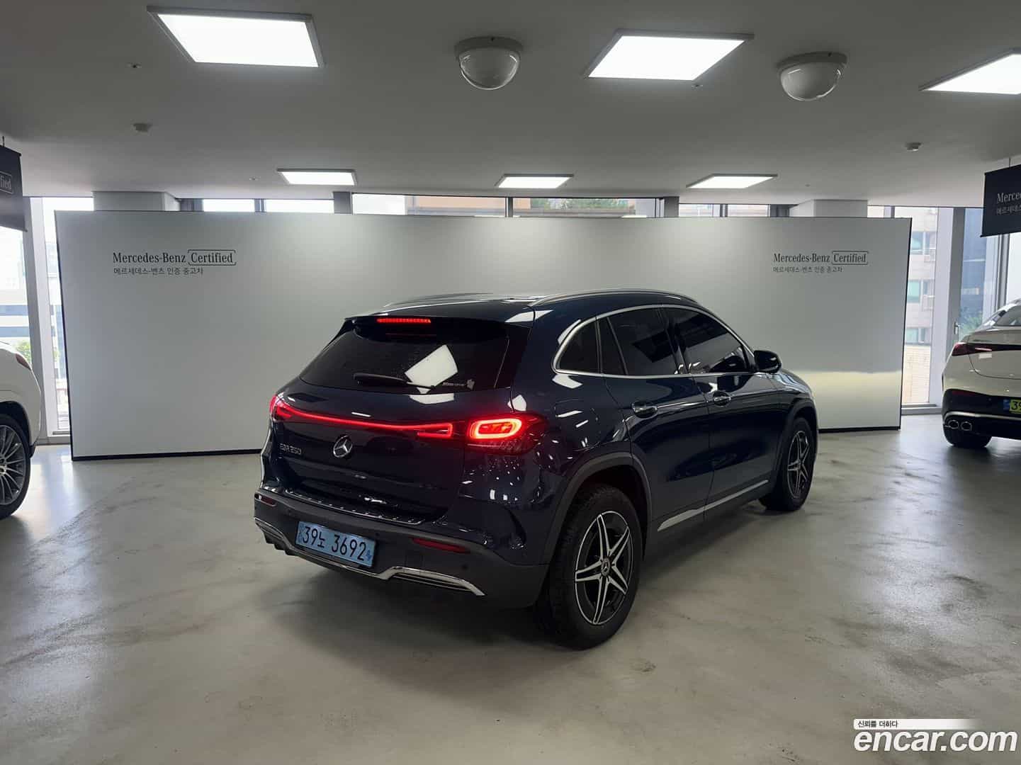 EQA Mercedes-Benz 2021.11-OUTER-002