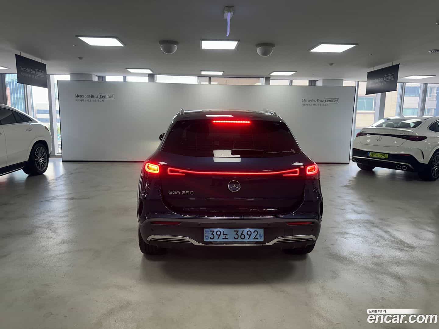 EQA Mercedes-Benz 2021.11-OUTER-004