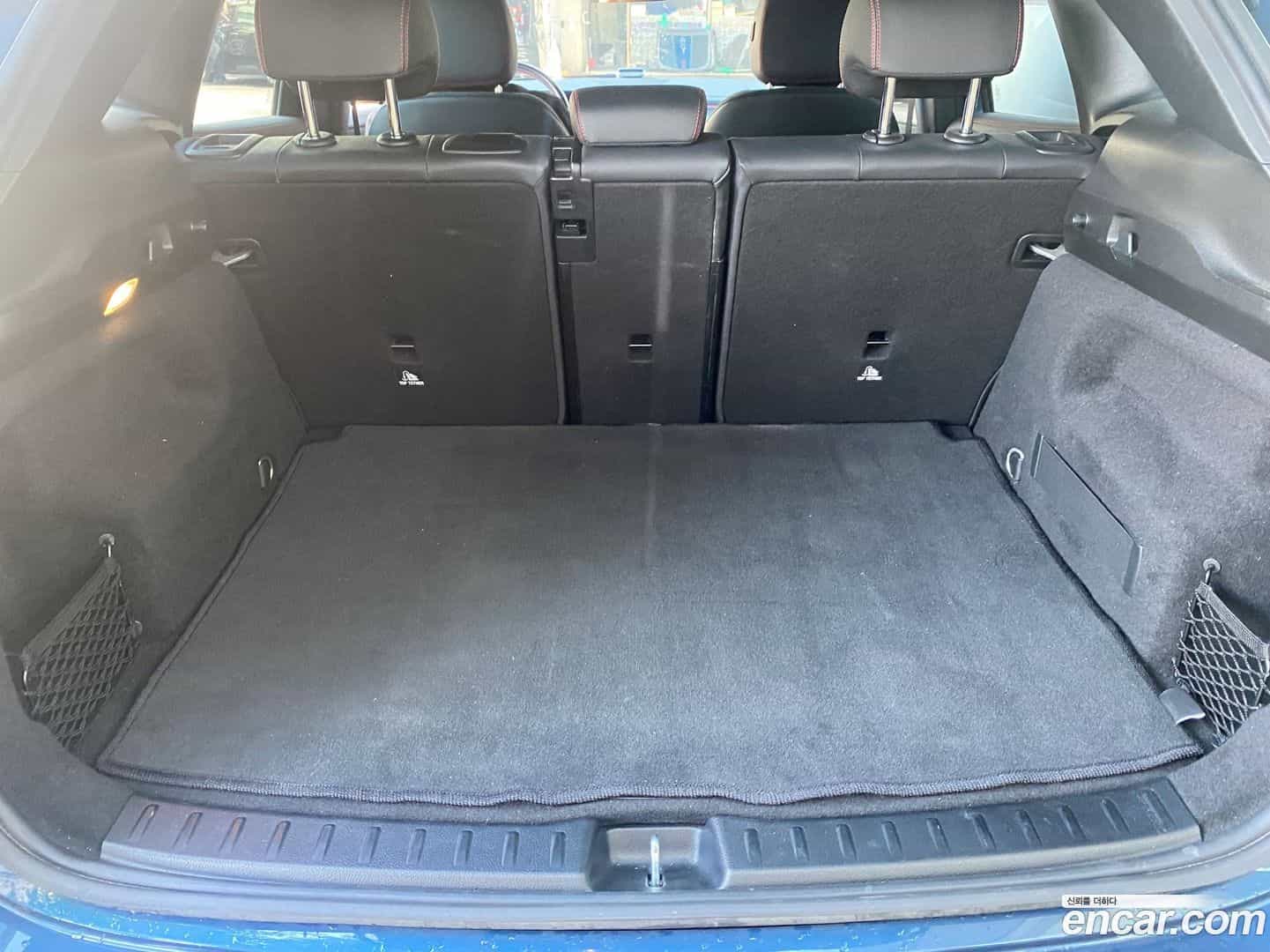 EQA Mercedes-Benz 2021.11-OPTION-015