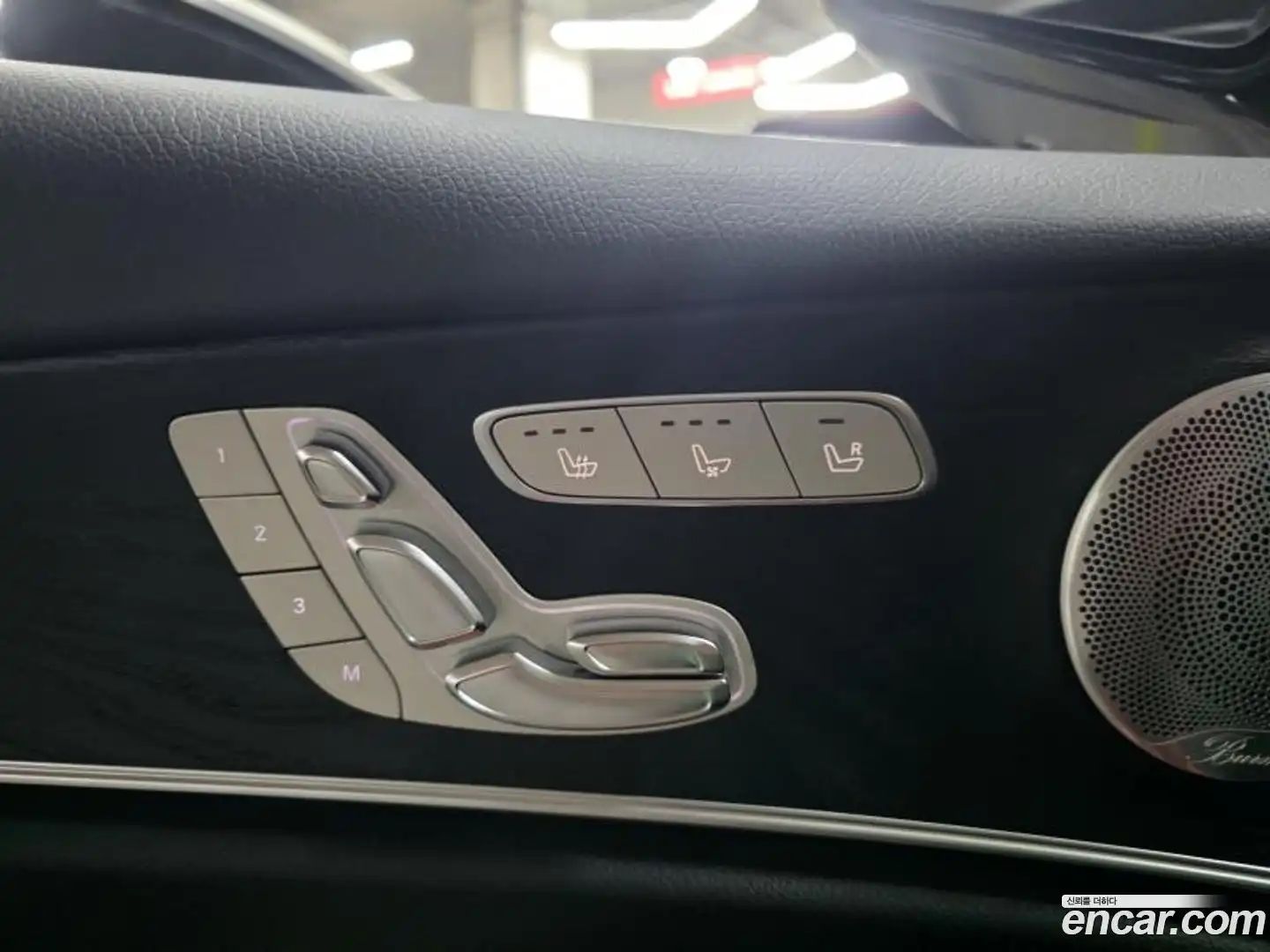 E-Class Mercedes-Benz 2019.0-OPTION-016