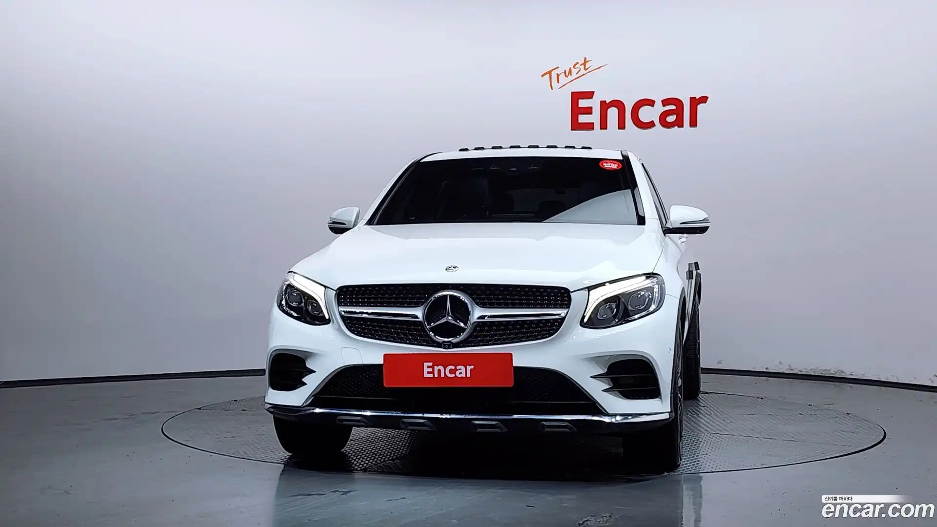 GLC-Class Mercedes-Benz 2019.2-OUTER-003