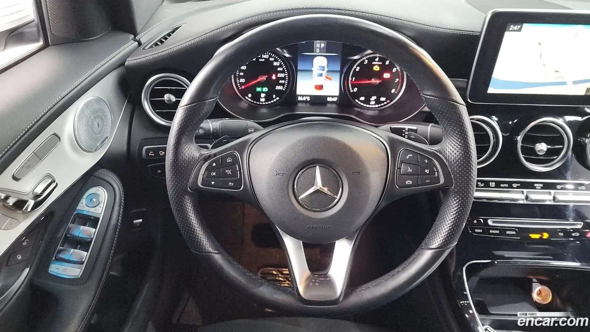 GLC-Class Mercedes-Benz 2019.2-OPTION-017