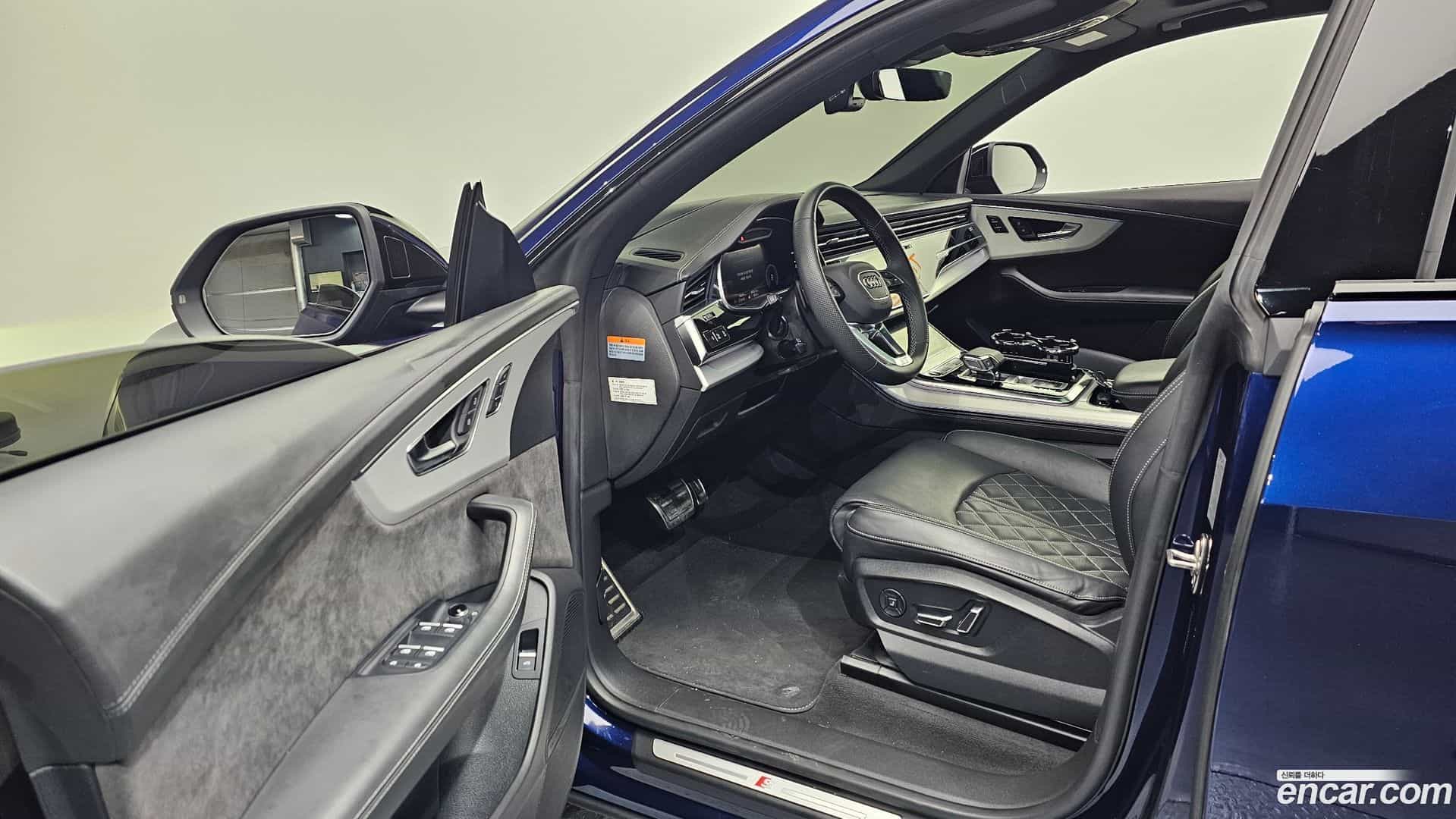 Q8 Audi 2022.7-INNER-010