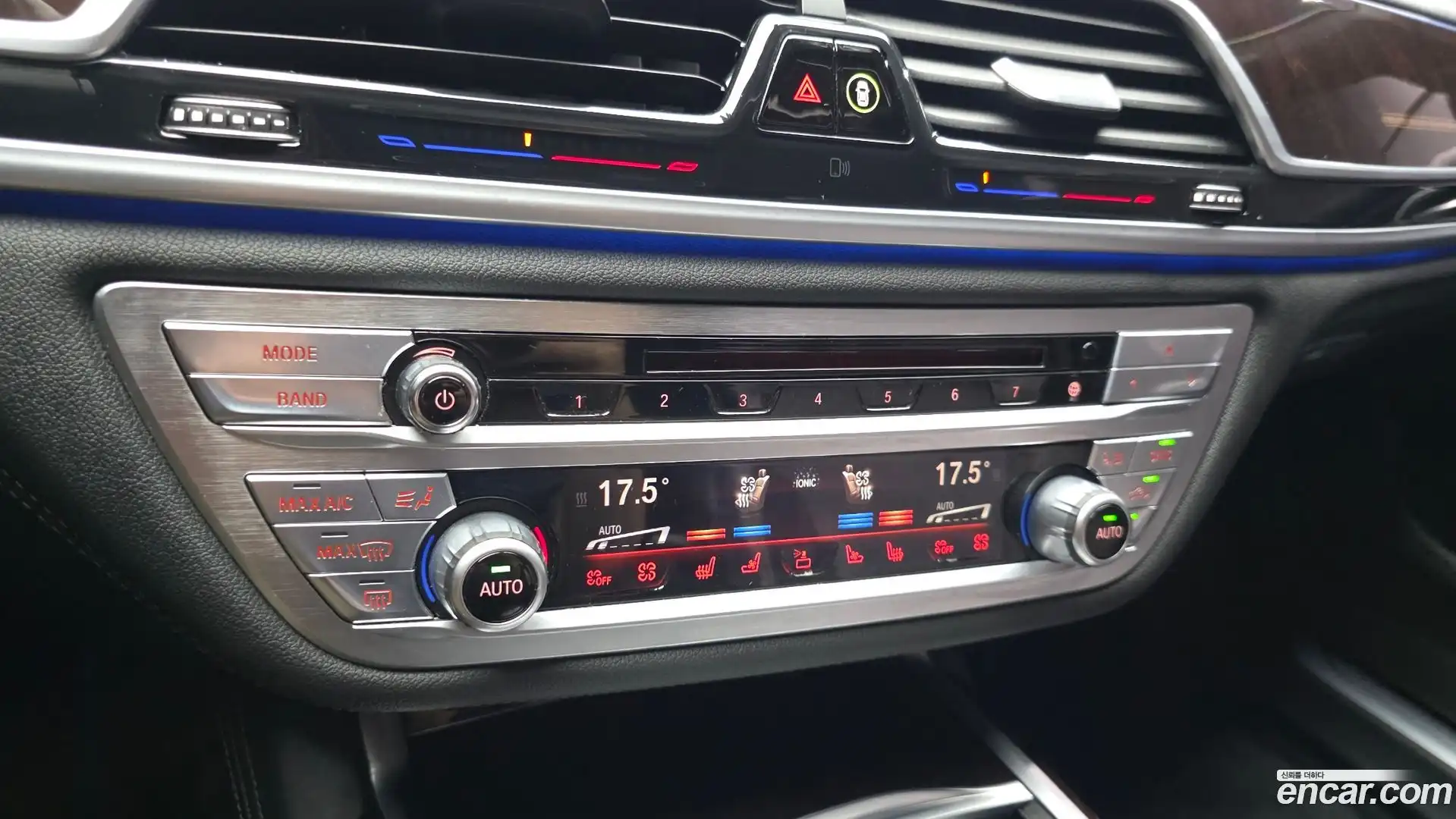 7-Series BMW 2016.8-OPTION-023