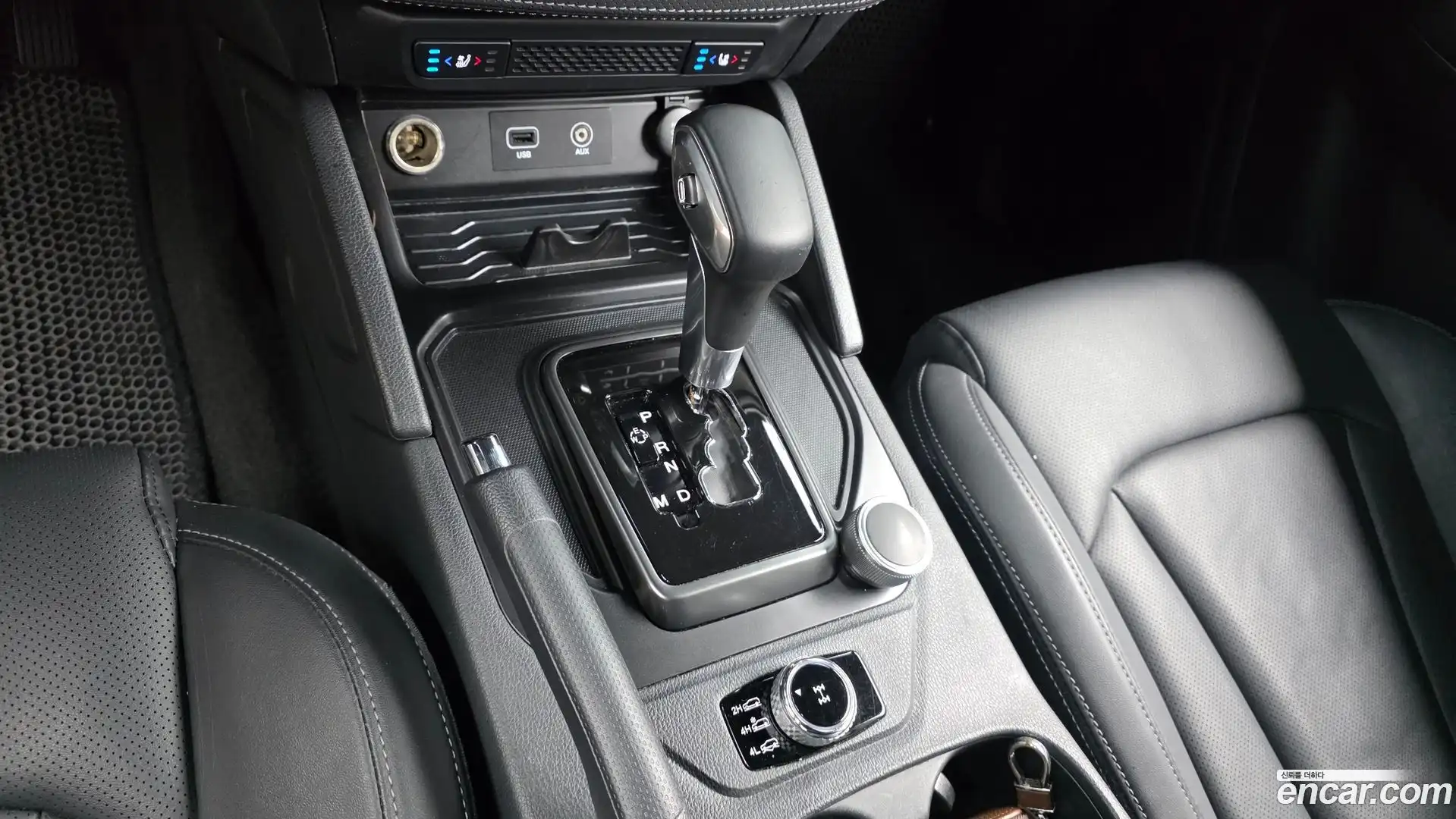 Rexton KG Mobility 2021.9-INNER-009