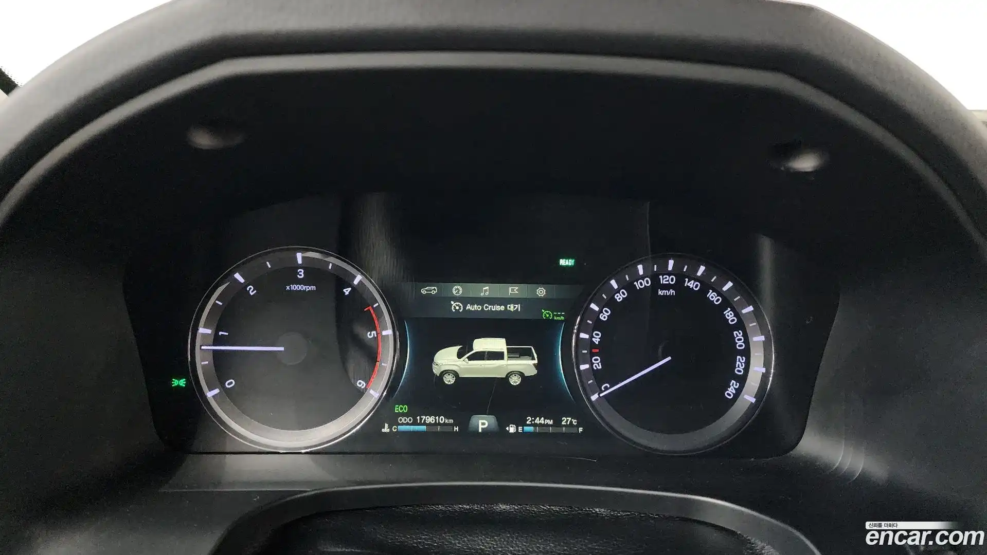 Rexton KG Mobility 2019.1-INNER-008