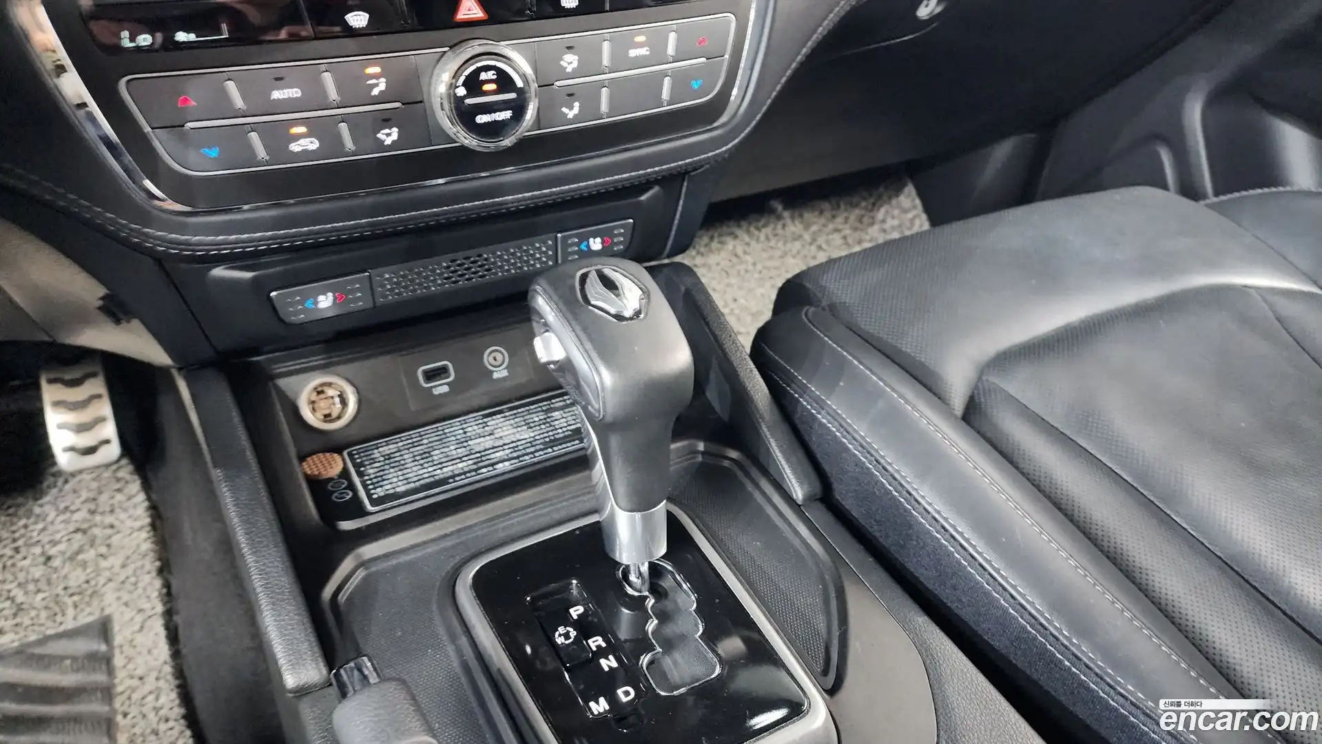 Rexton KG Mobility 2019.1-INNER-009