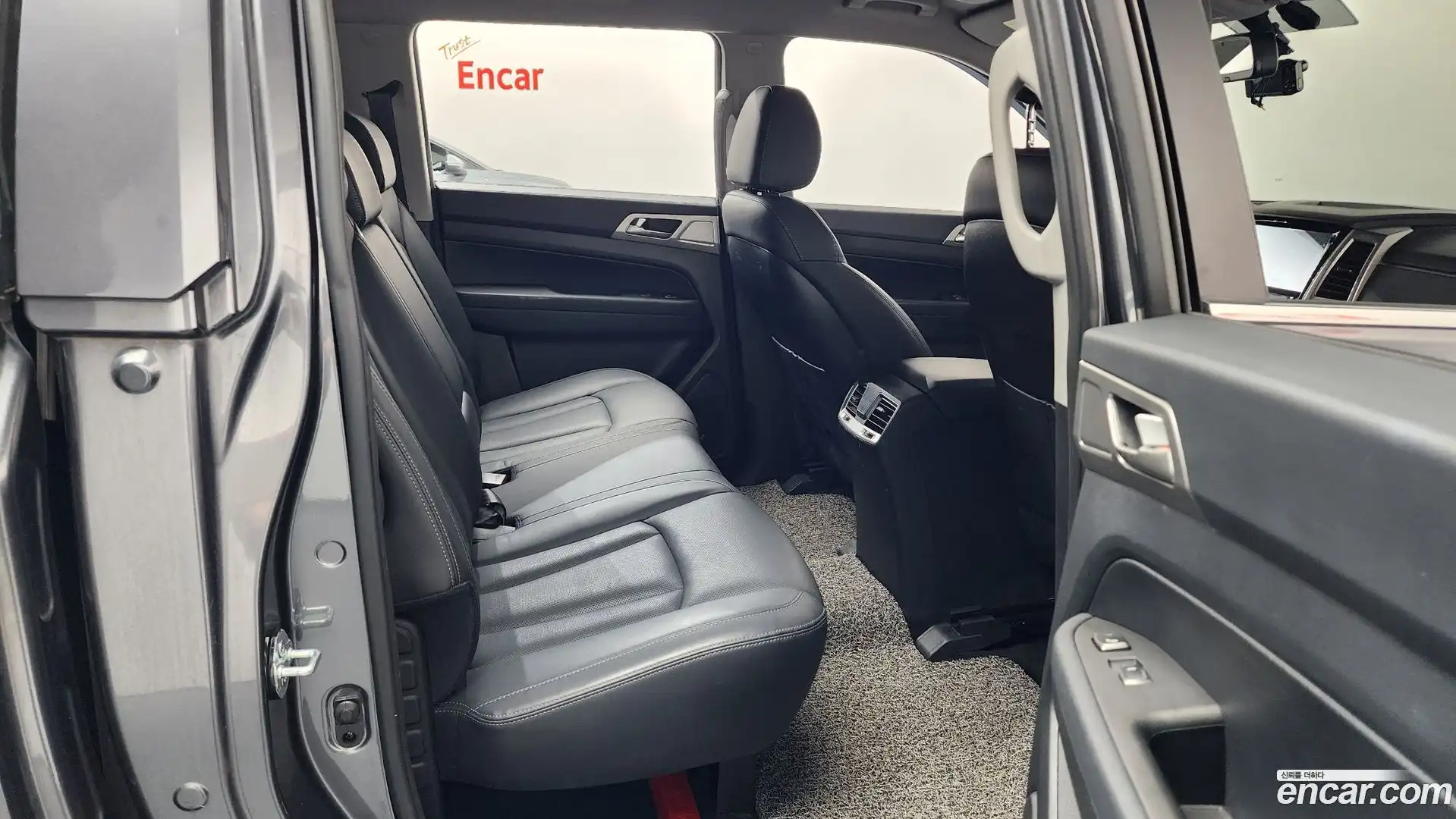 Rexton KG Mobility 2019.1-OPTION-015