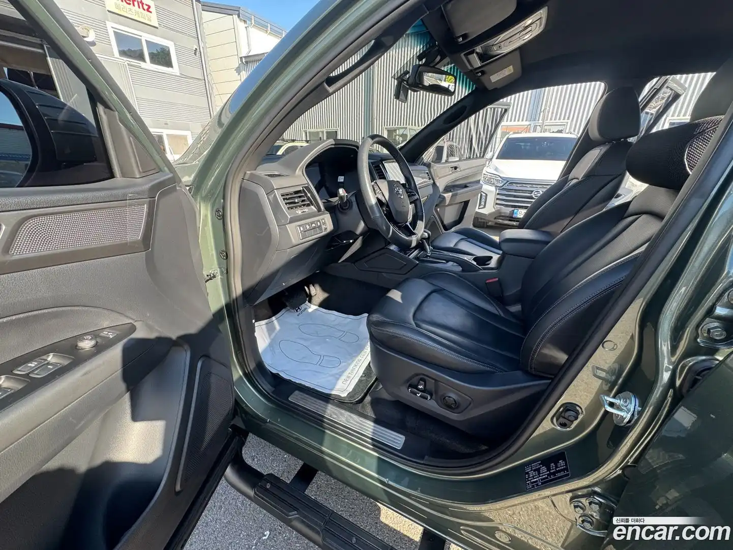 Rexton KG Mobility 2023.4-OPTION-015