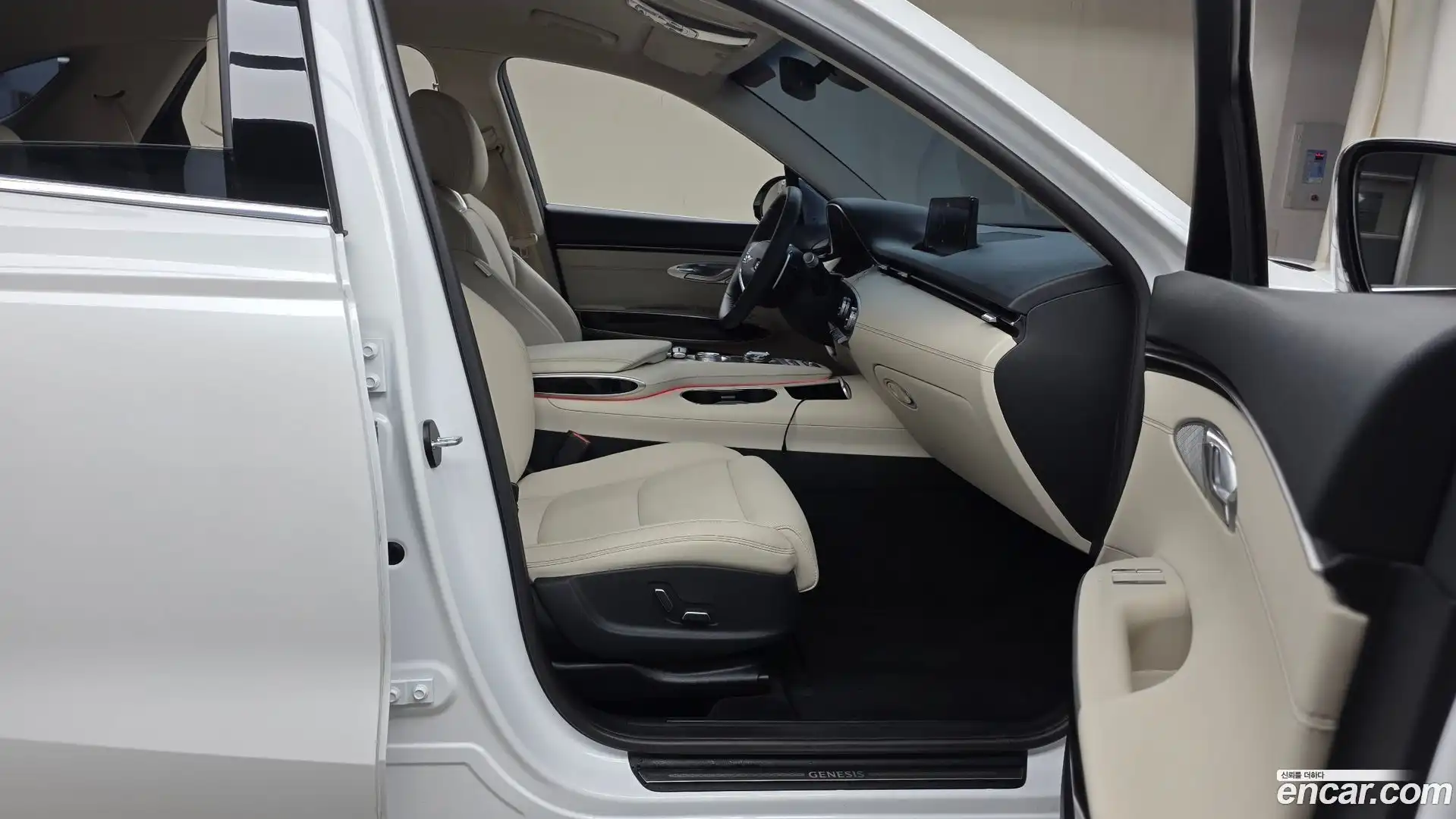 GV70 Genesis 2021.0-INNER-036