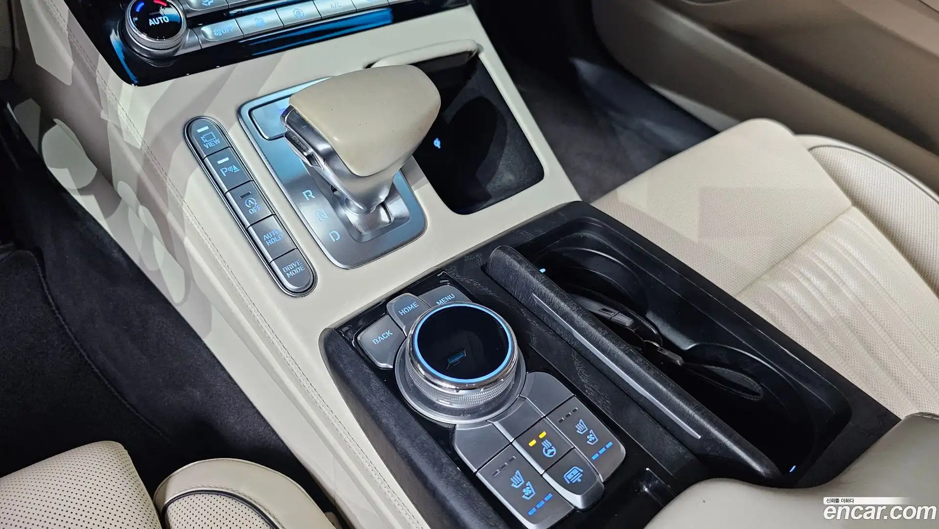 G90 Genesis 2019.4-INNER-009